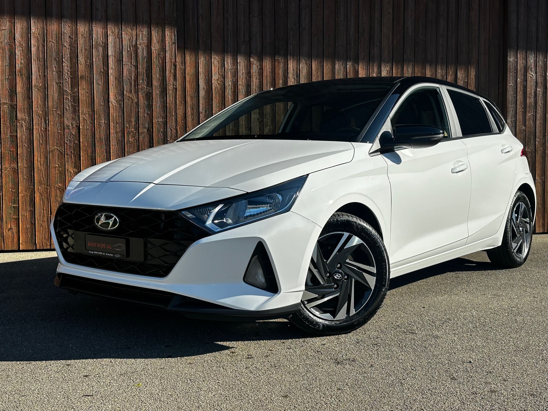 HYUNDAI i20 1.0 T-GDi Amplia DCT-showroom-element-3