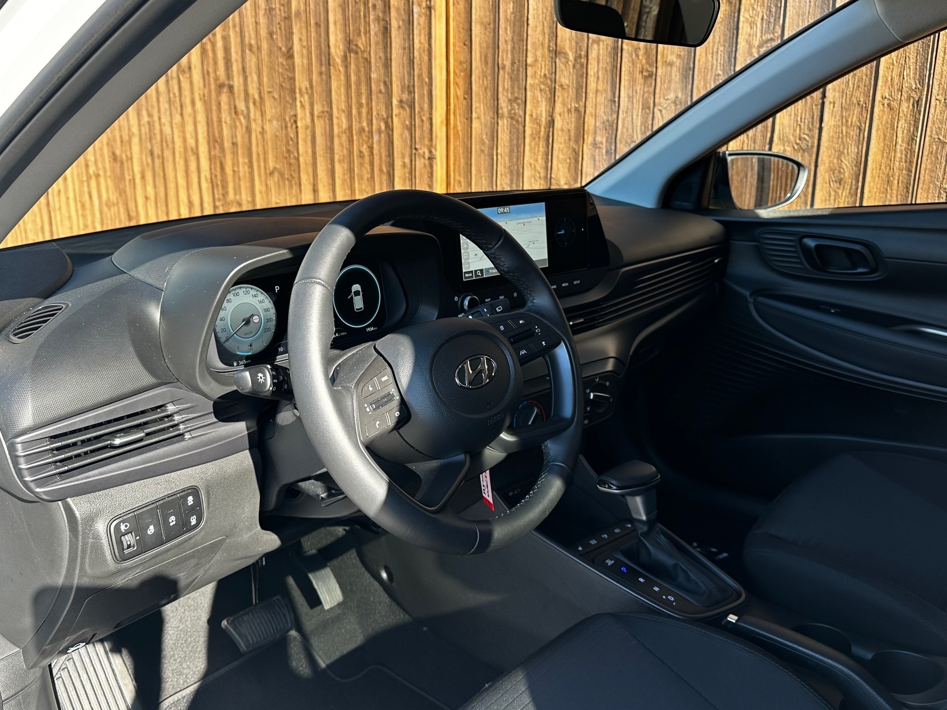 HYUNDAI i20 1.0 T-GDi Amplia DCT-image-9