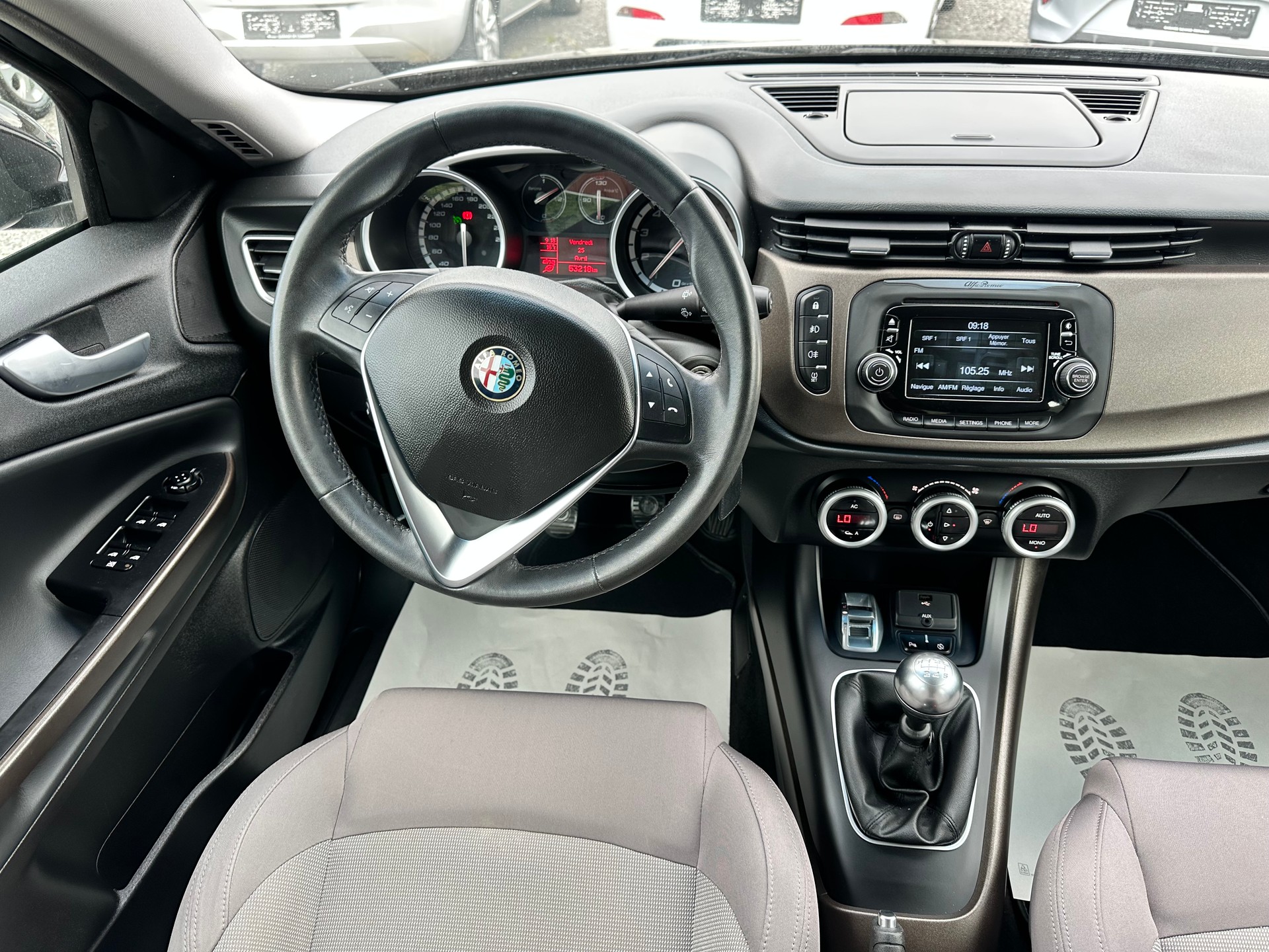 ALFA ROMEO Giulietta 1.4 MultiAir Distinctive-image-11