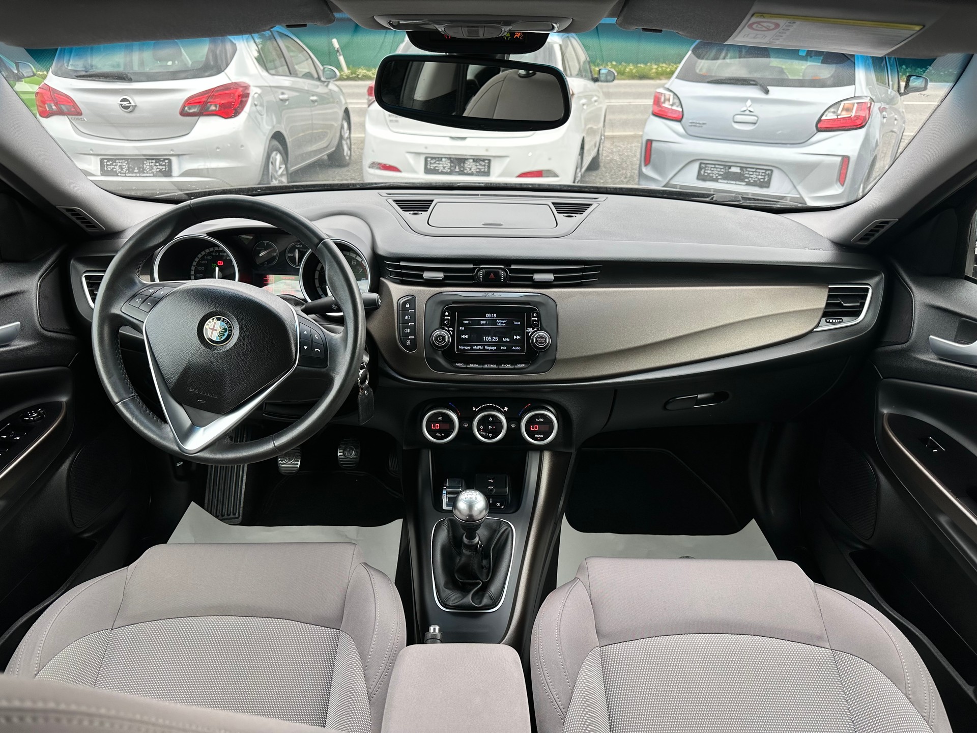 ALFA ROMEO Giulietta 1.4 MultiAir Distinctive-image-9