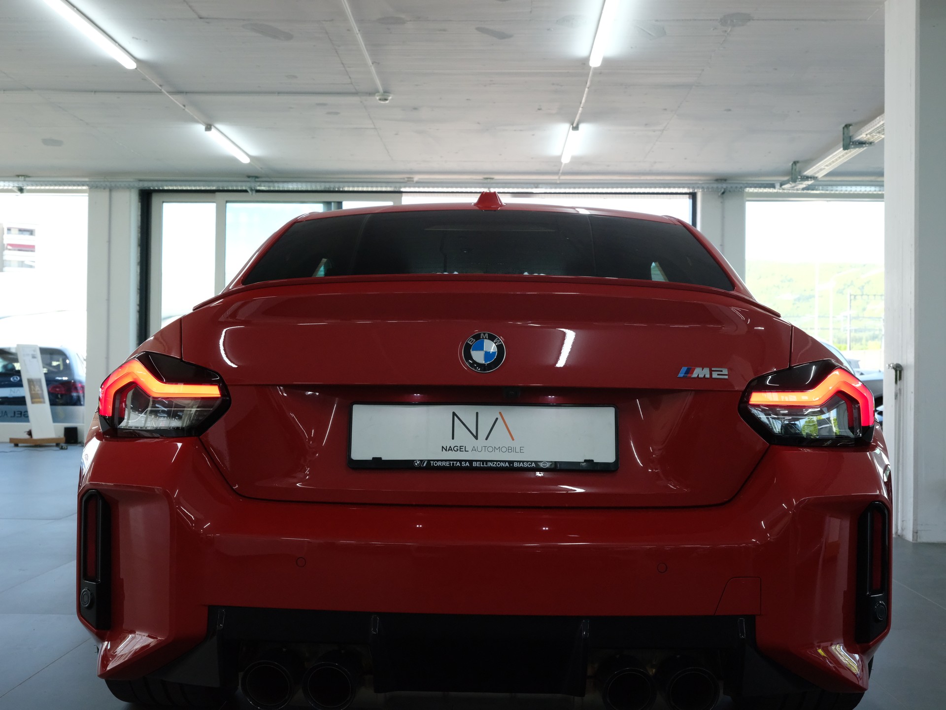 BMW M2 Steptronic *M-Performance Abgassanlage* *Werksgarantie* *Lenkradheizung**-showroom-element-3