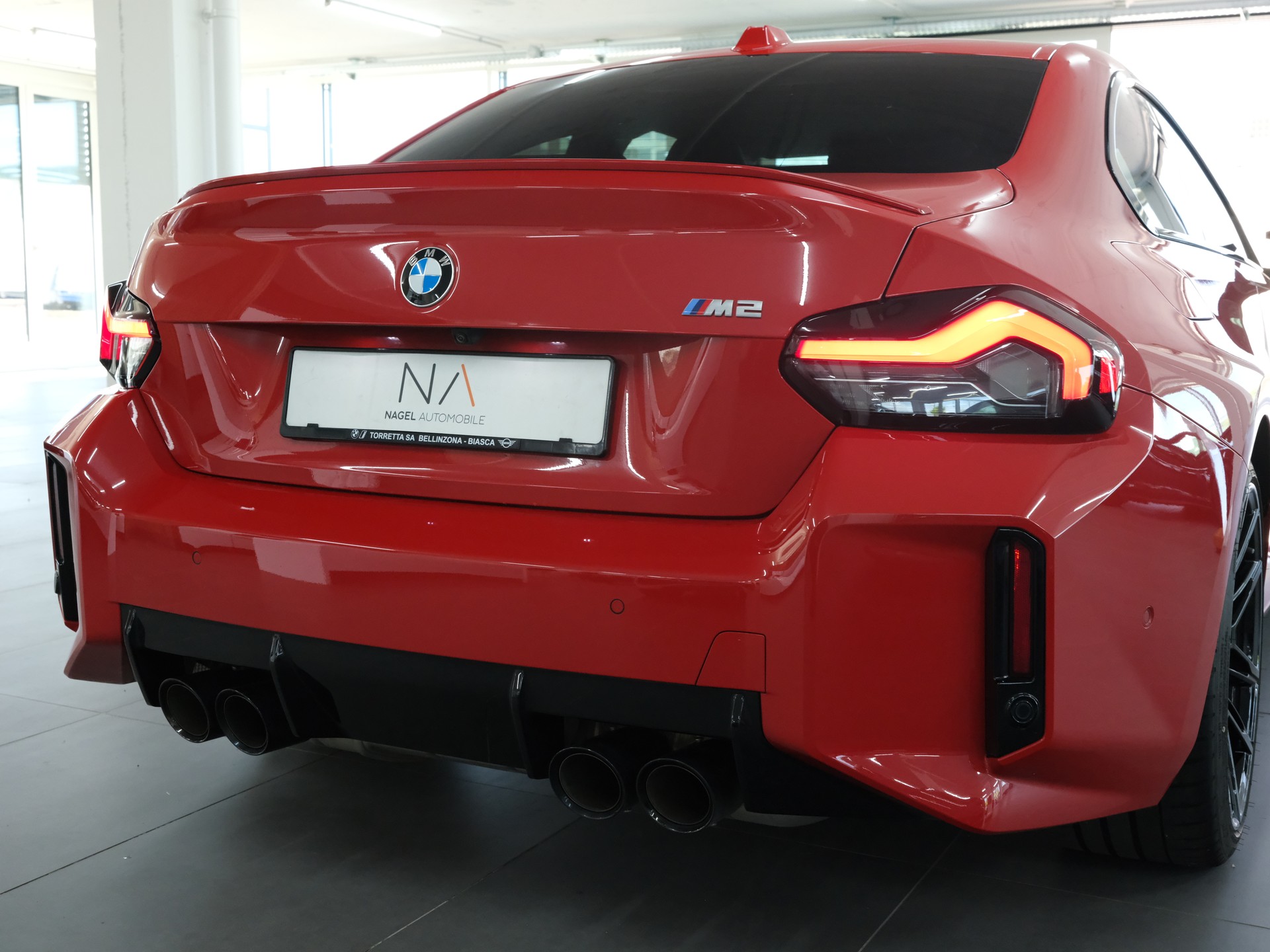 BMW M2 Steptronic *M-Performance Abgassanlage* *Werksgarantie* *Lenkradheizung**-image-13
