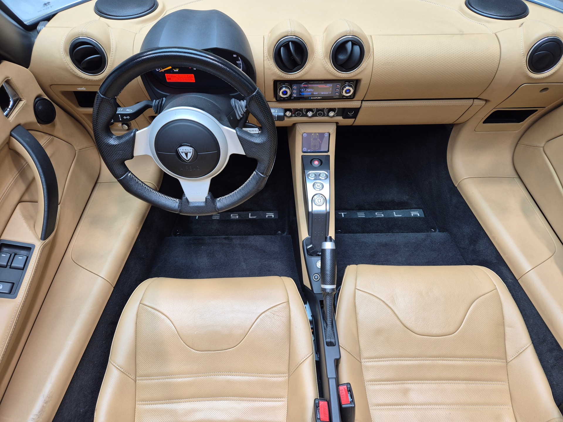 TESLA Signature 169/250 - Battery Upgrade 80kWh-image-13