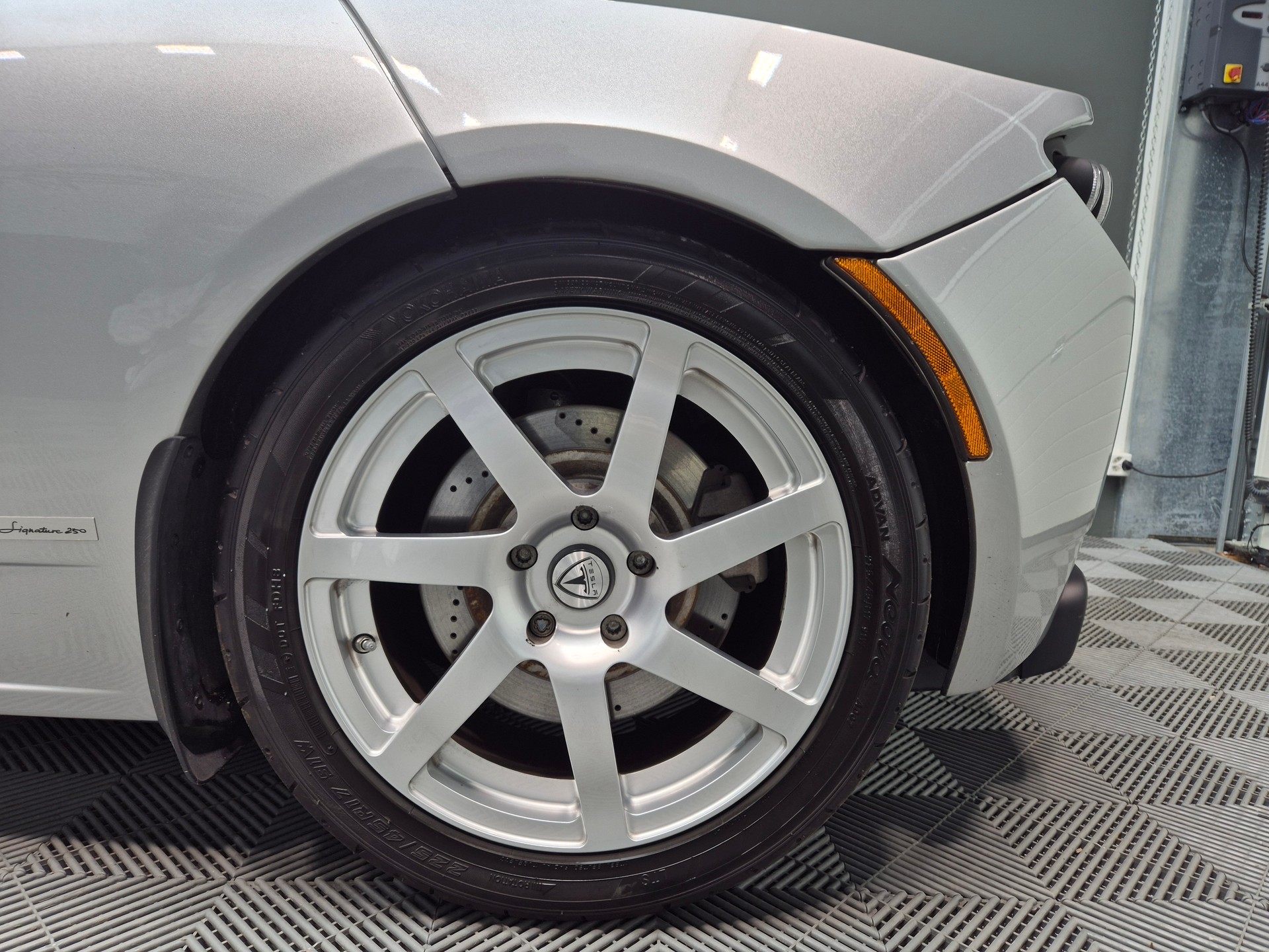 TESLA Signature 169/250 - Battery Upgrade 80kWh-image-21