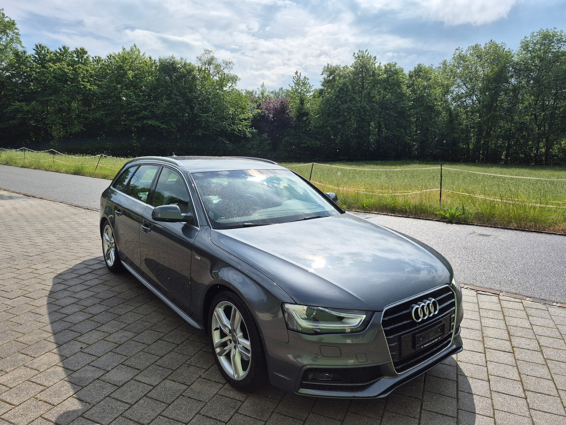 AUDI A4 Avant 2.0 TDI multitronic-image-2