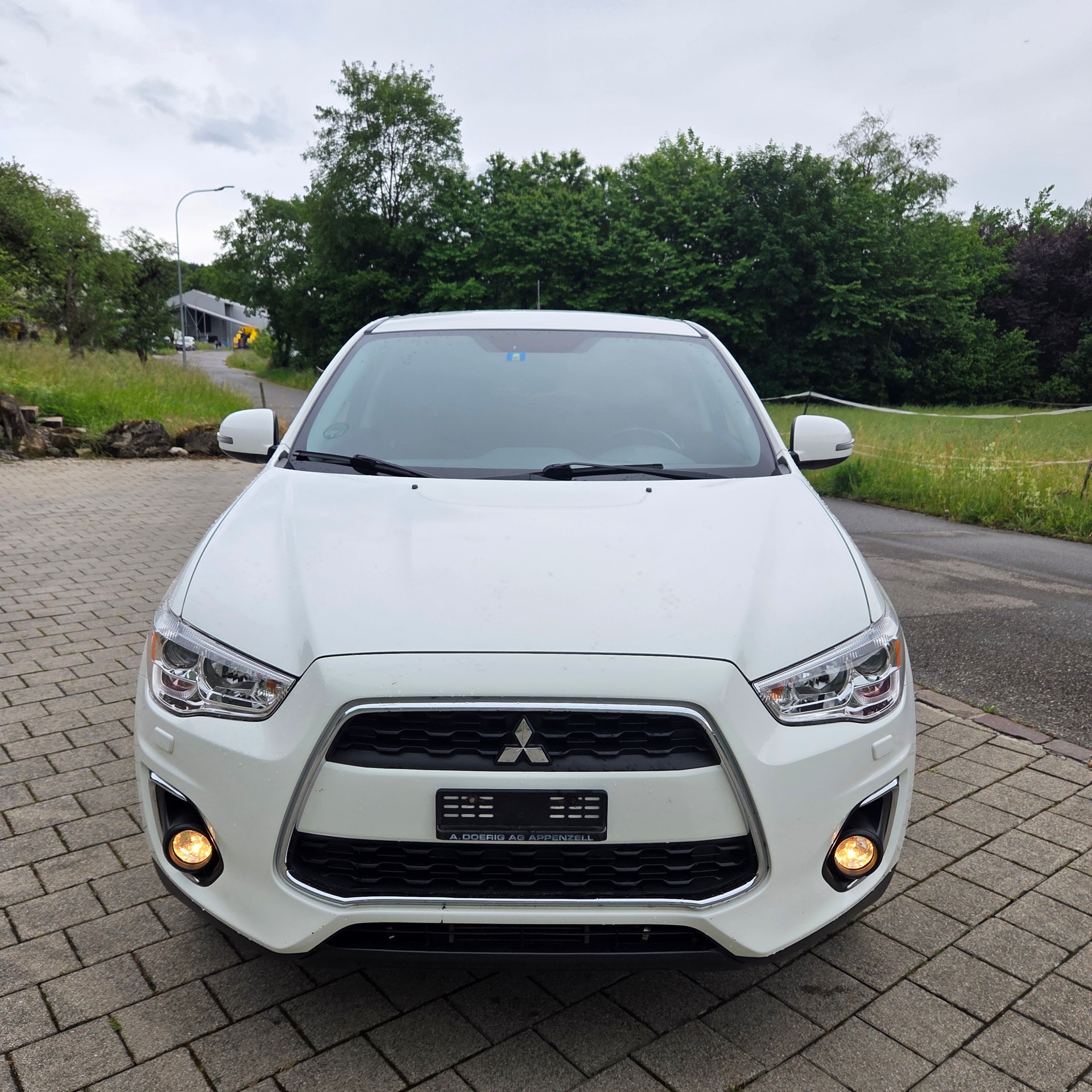 MITSUBISHI ASX 2.2 DID Intense 4WD Automatic-image-6
