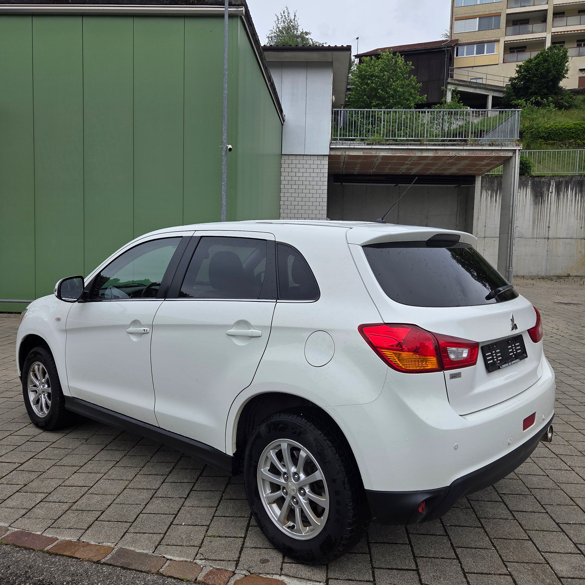 MITSUBISHI ASX 2.2 DID Intense 4WD Automatic-image-2