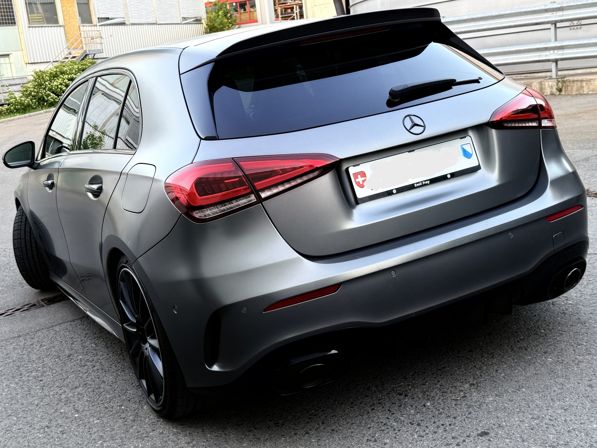 MERCEDES-BENZ A 35 AMG 4matic-image-1