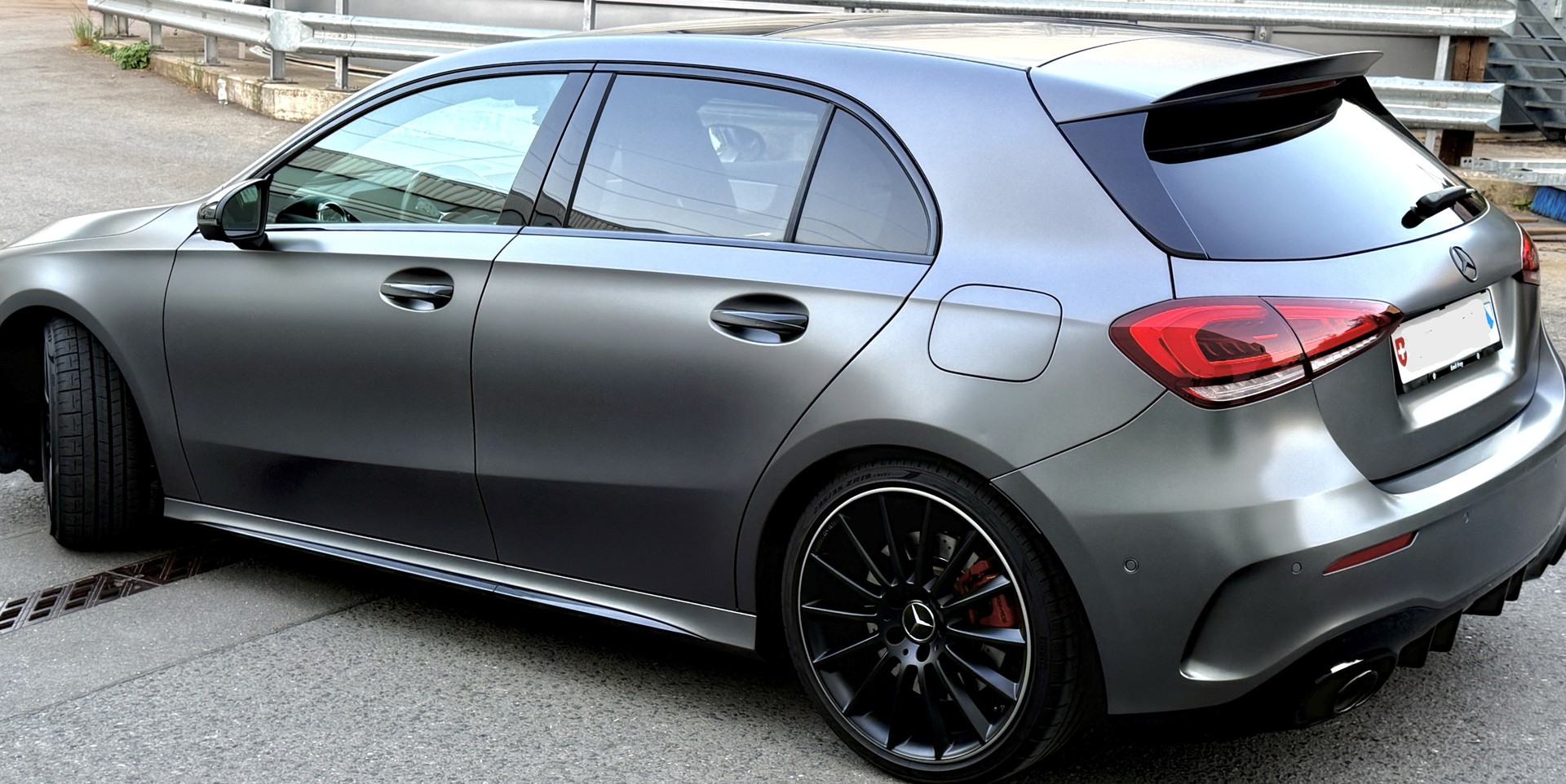 MERCEDES-BENZ A 35 AMG 4matic-image-7