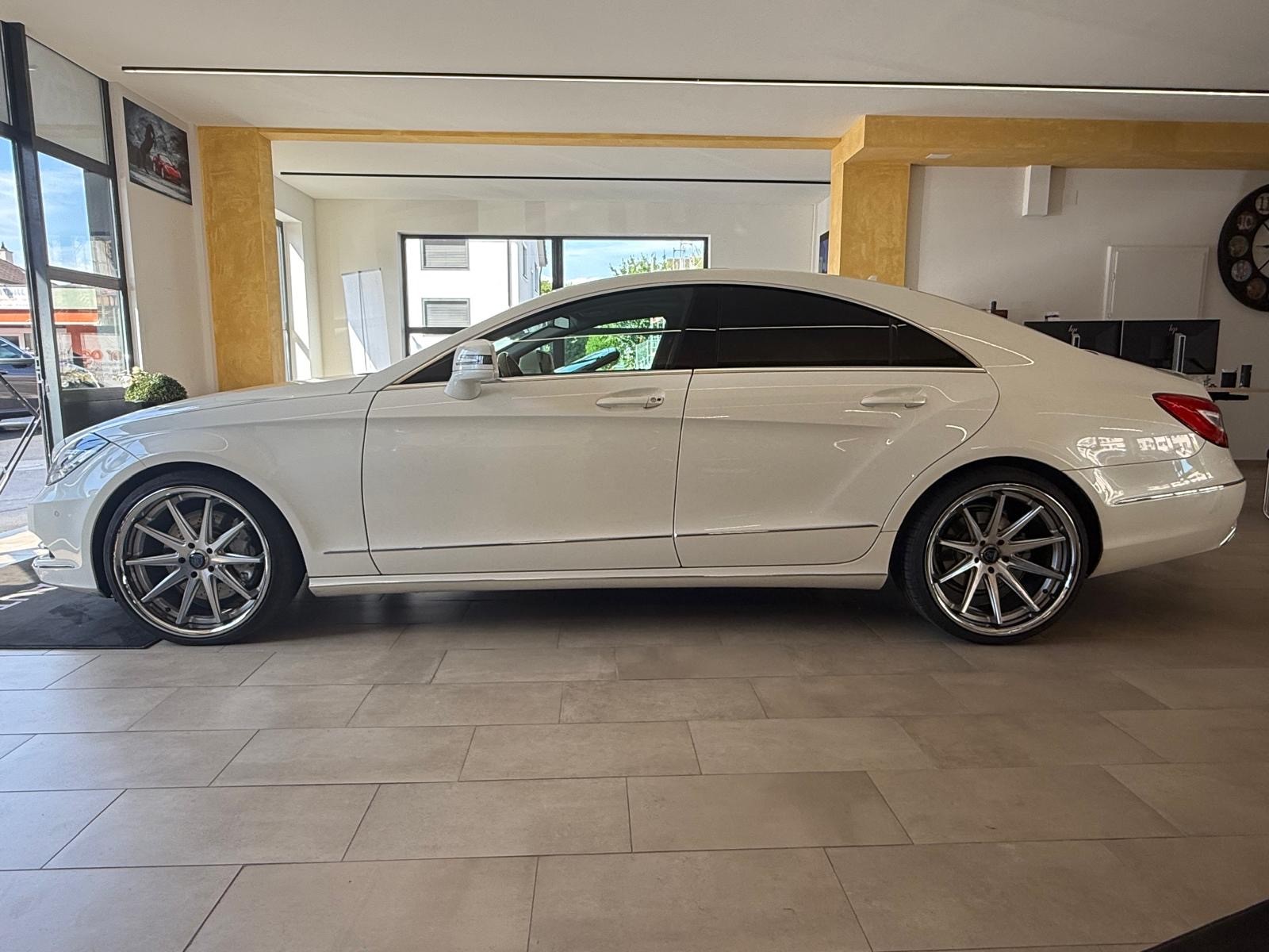 MERCEDES-BENZ CLS 350 CDI 7G-Tronic-image-5