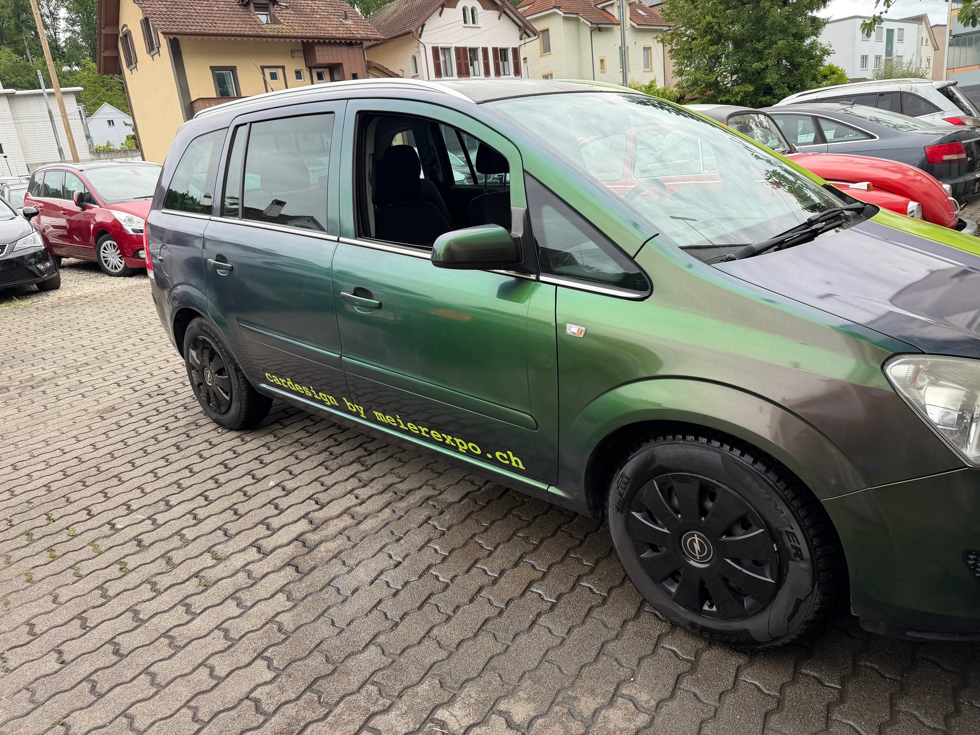 OPEL Zafira 1.8i 16V-image-1