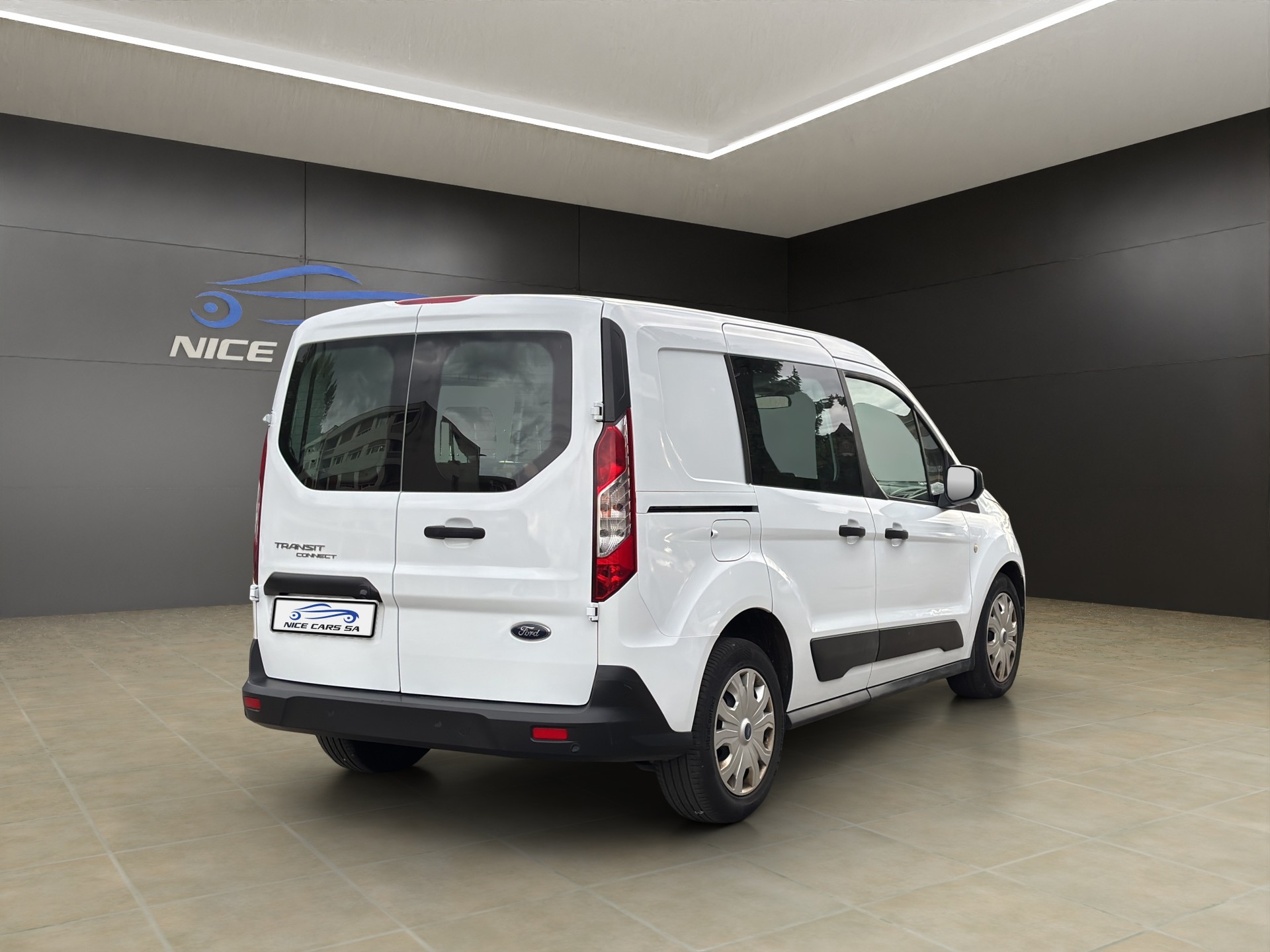 FORD Tourneo Connect 1.5 EcoBlue Trend-image-9