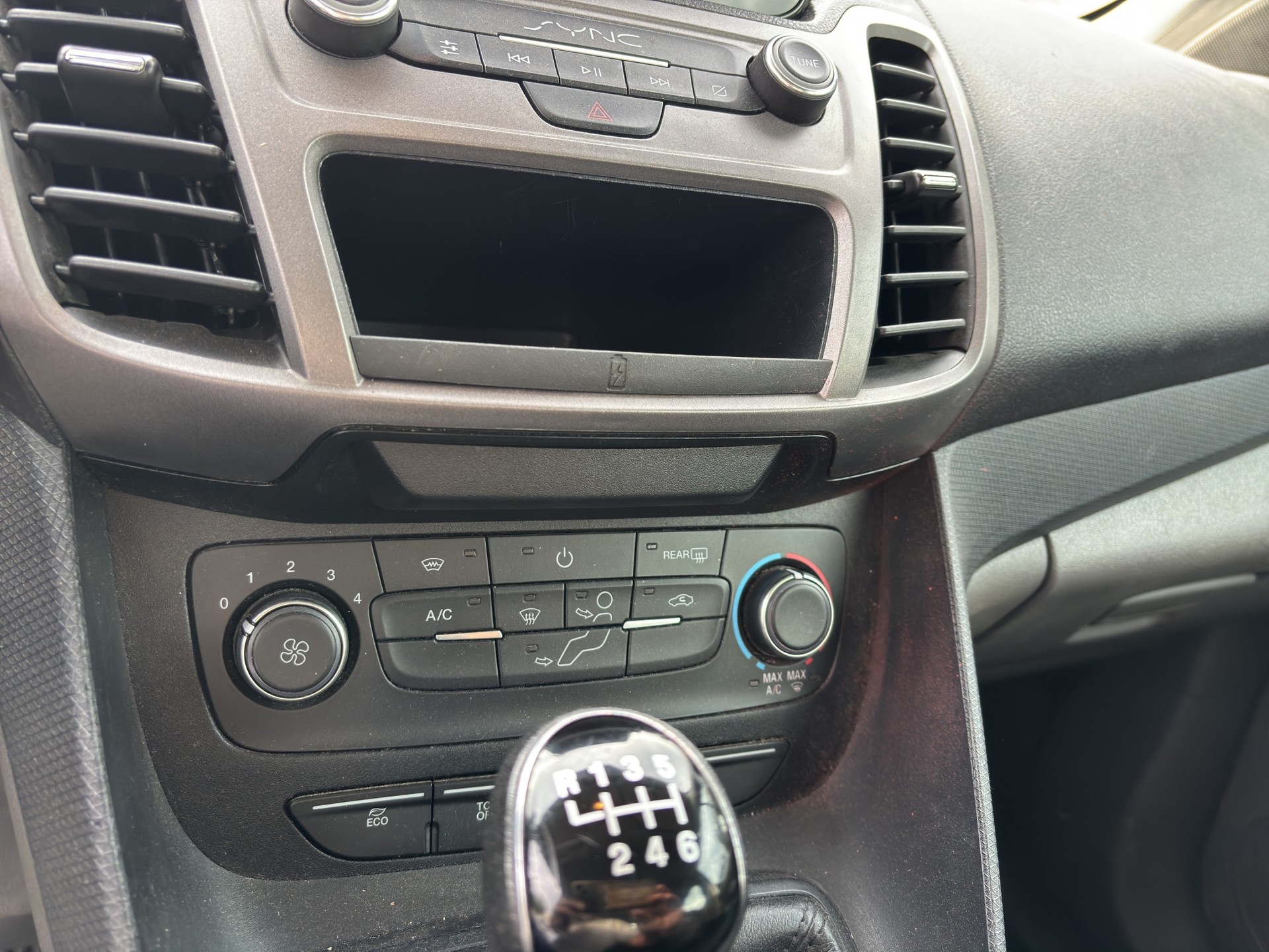 FORD Tourneo Connect 1.5 EcoBlue Trend-image-15