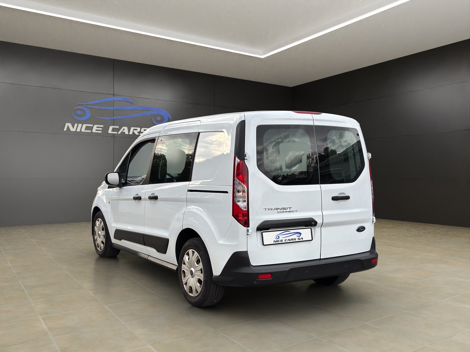 FORD Tourneo Connect 1.5 EcoBlue Trend-image-7