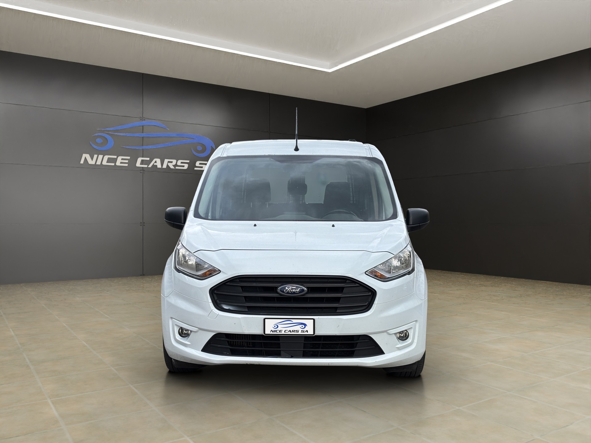 FORD Tourneo Connect 1.5 EcoBlue Trend-showroom-element-3