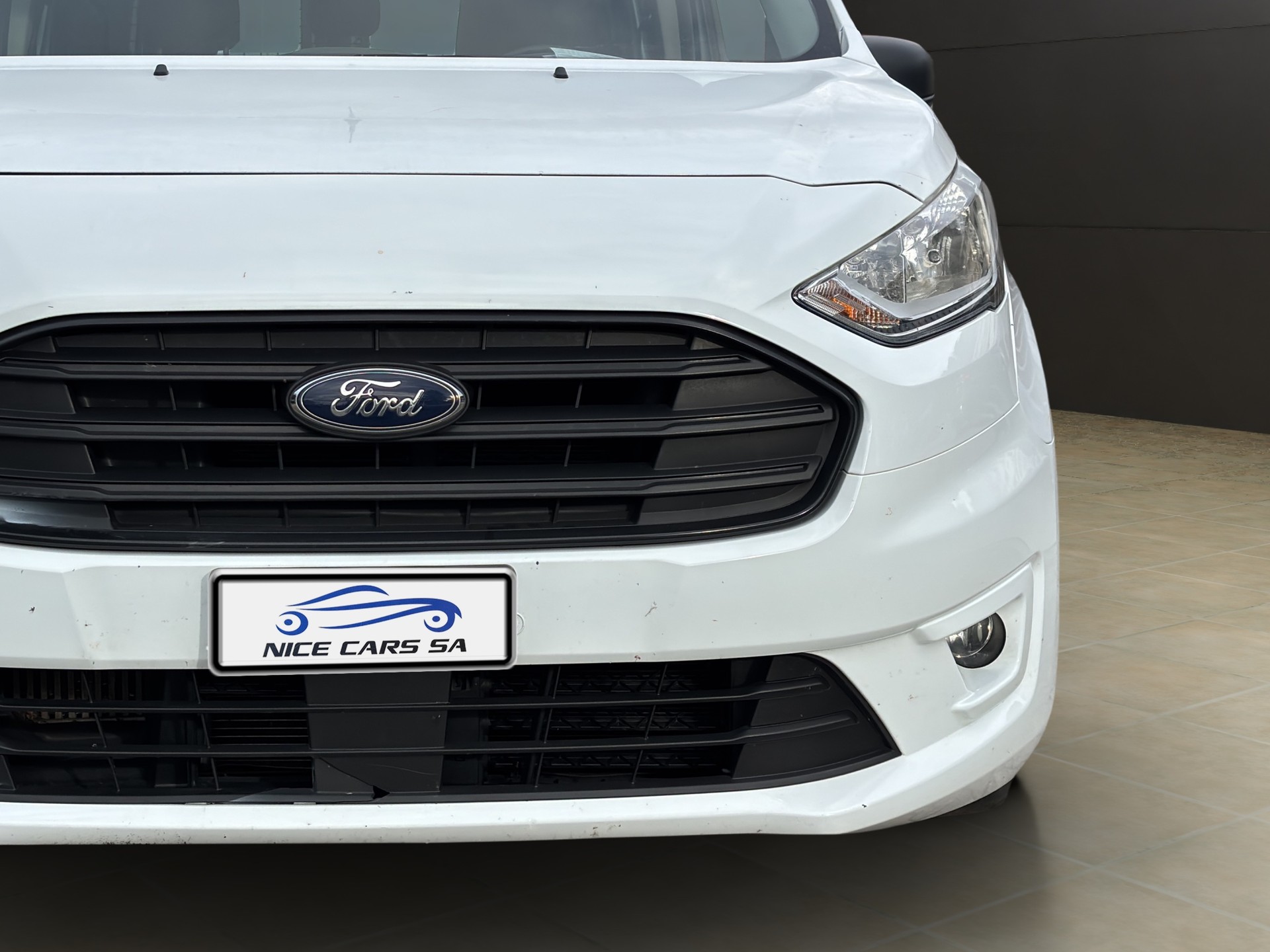 FORD Tourneo Connect 1.5 EcoBlue Trend-image-5