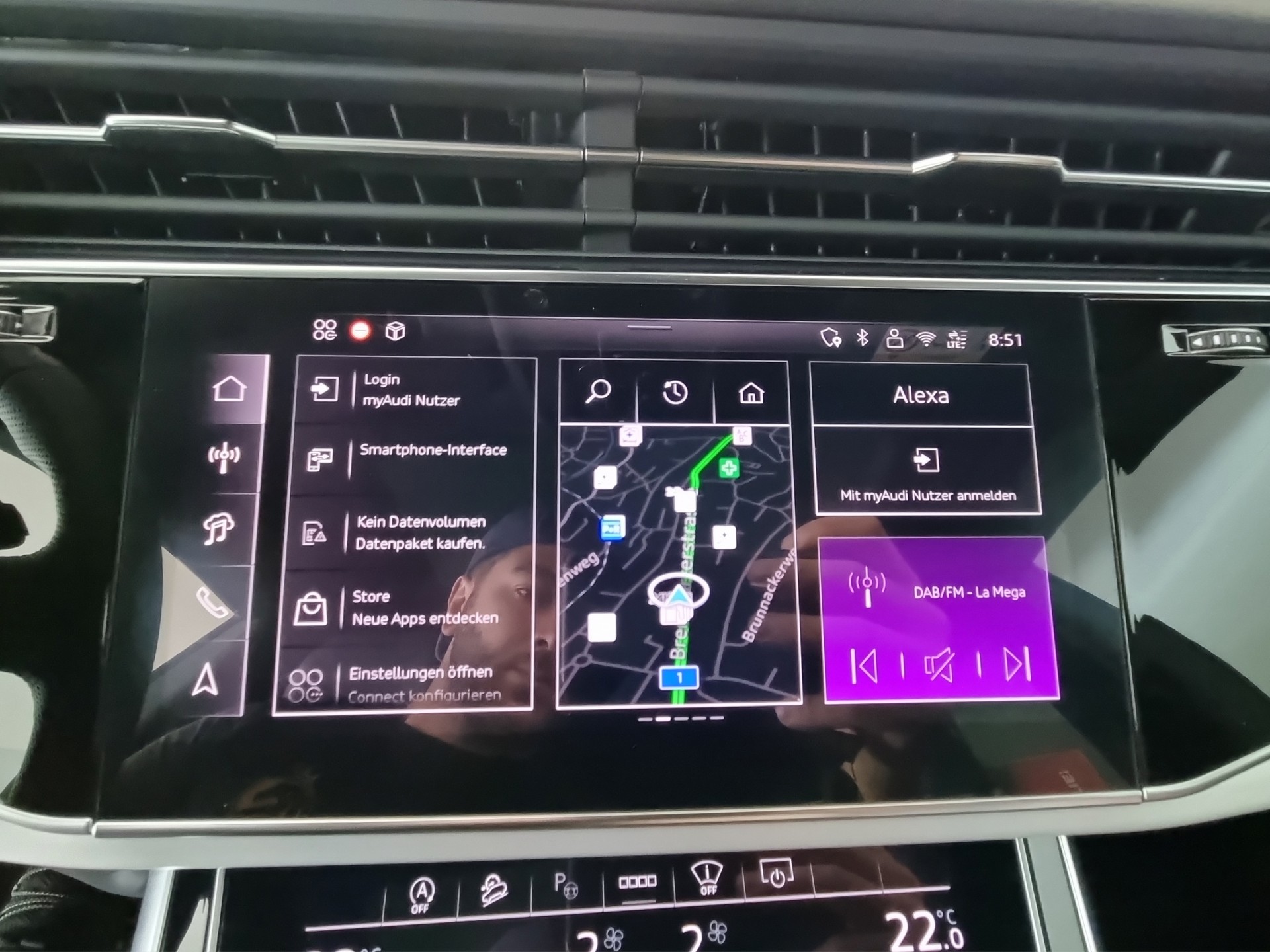 AUDI Q8 3.0 50 TDI quattro S-Tronic Black Line-image-13
