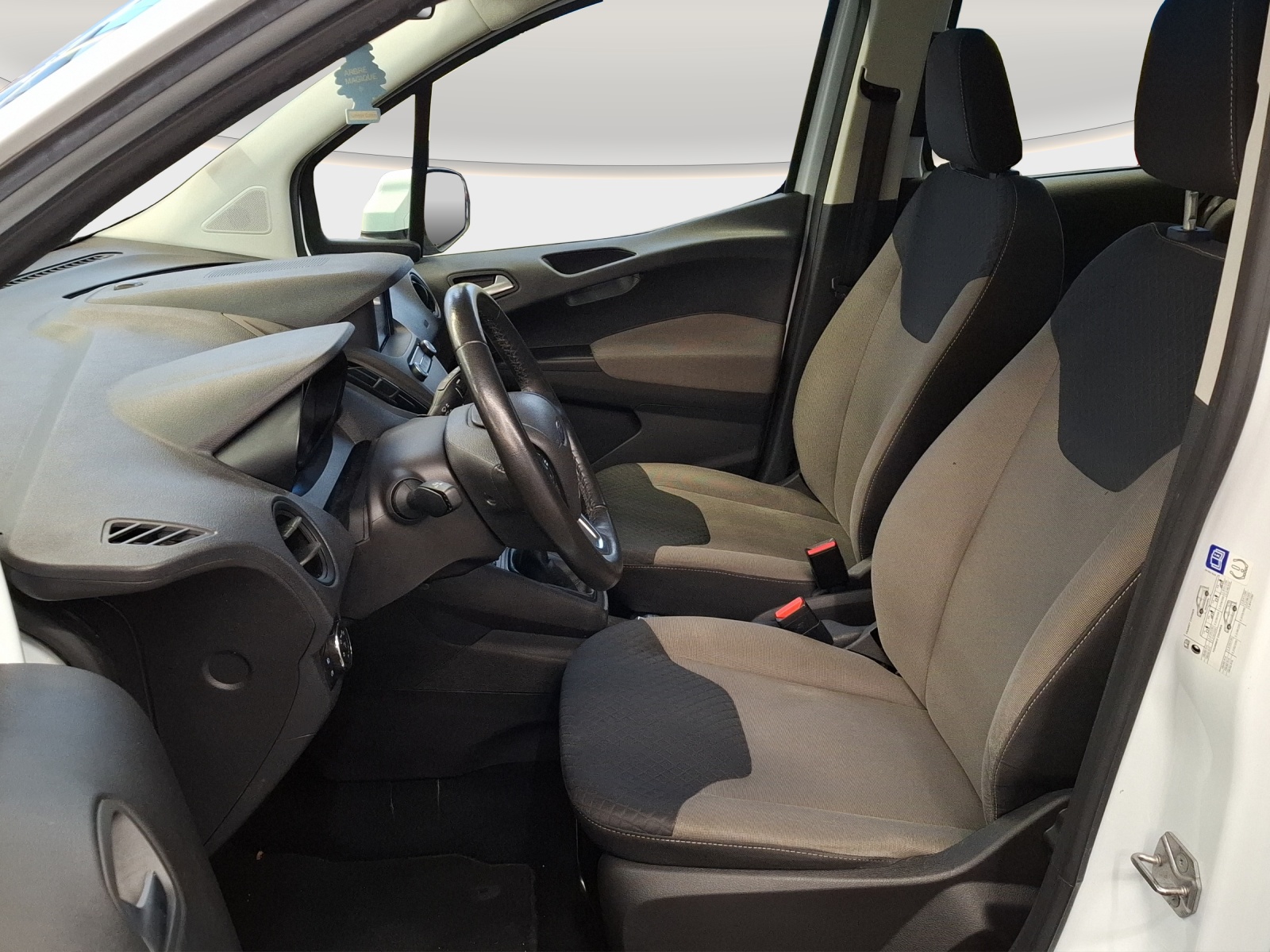 FORD Transit Courier Combi 1.5 TDCi Trend-image-8