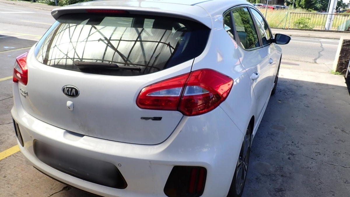KIA Cee'd 1.6 CRDi GT-Line DCT-image-2