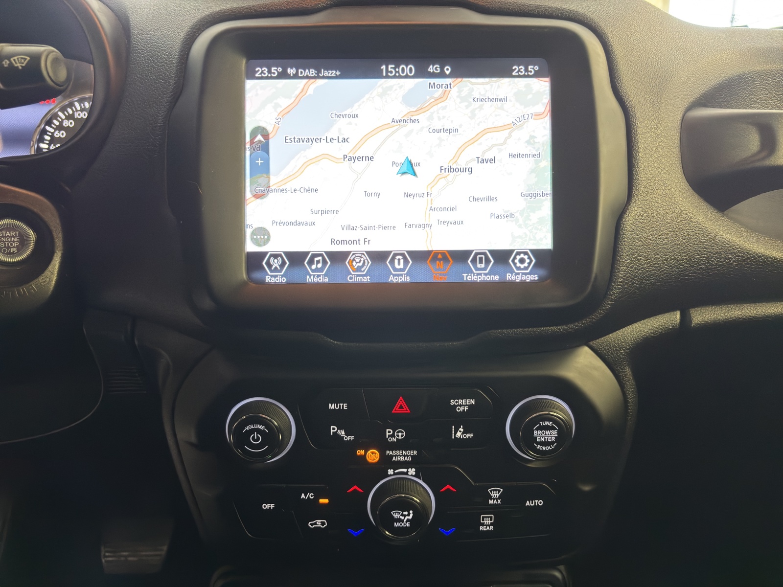 JEEP RENEGADE 1.5 Turbo Sustainab-image-10