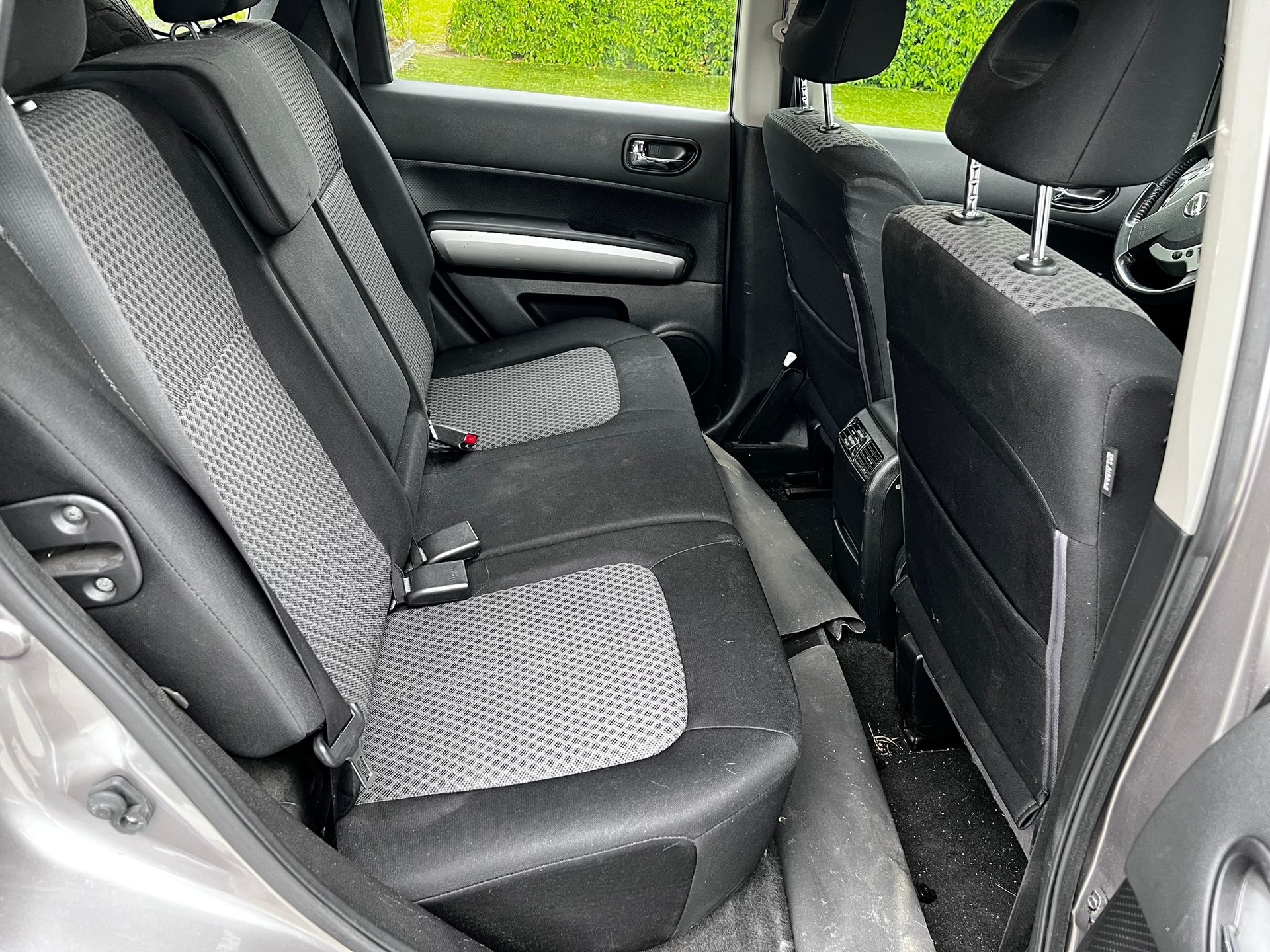 NISSAN X-Trail 2.5 16V Platinum-image-11