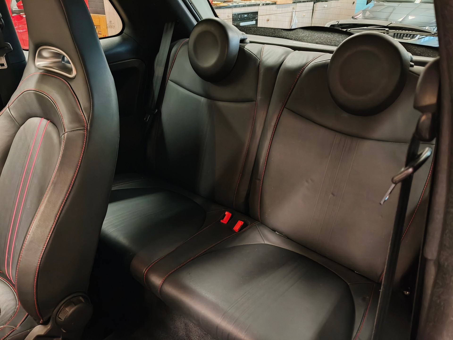 FIAT 595 1.4 16V Turbo Abarth Turismo-image-23