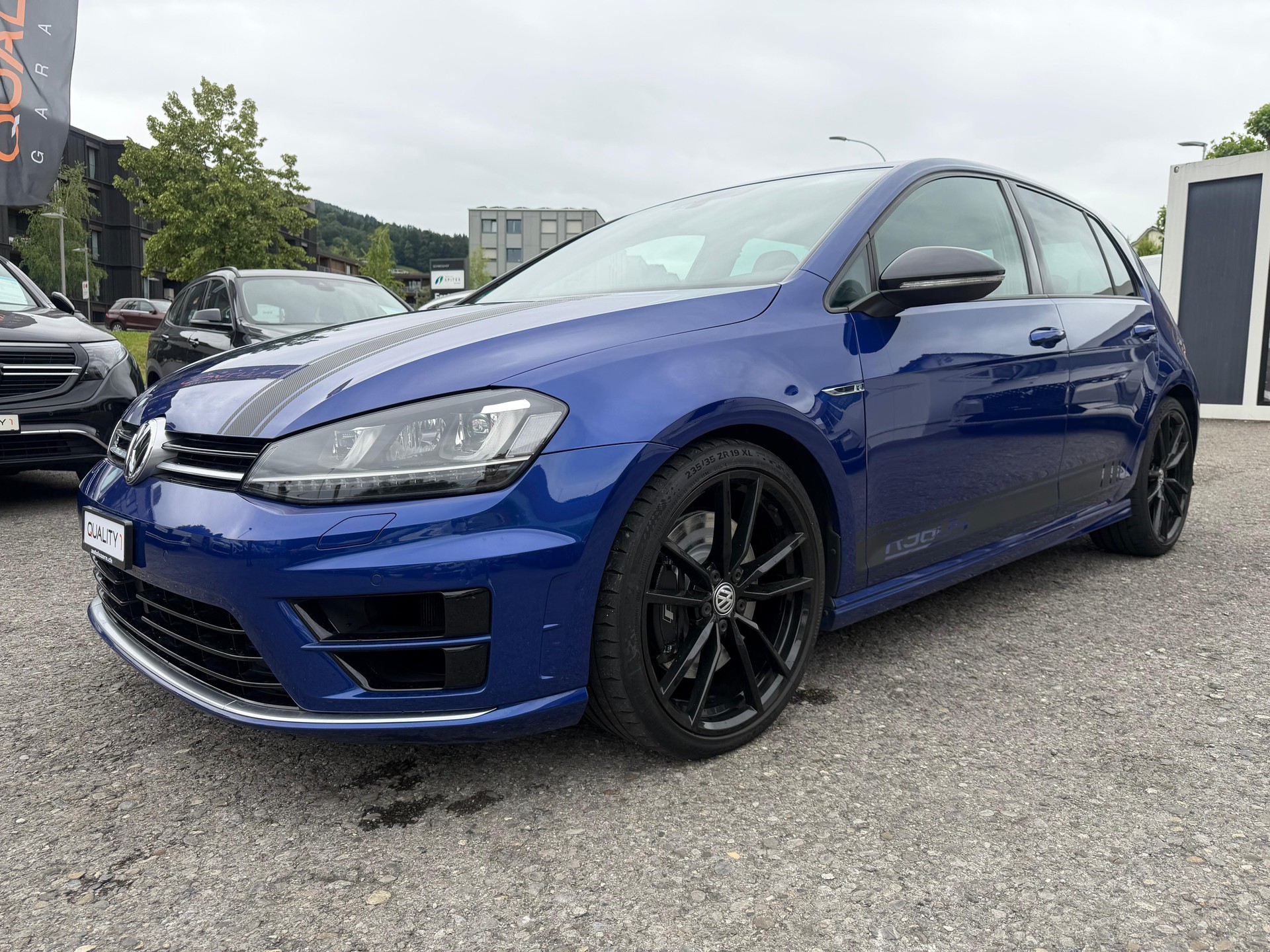 VW Golf 2.0 TSI R 360S 4Motion DSG-image-8