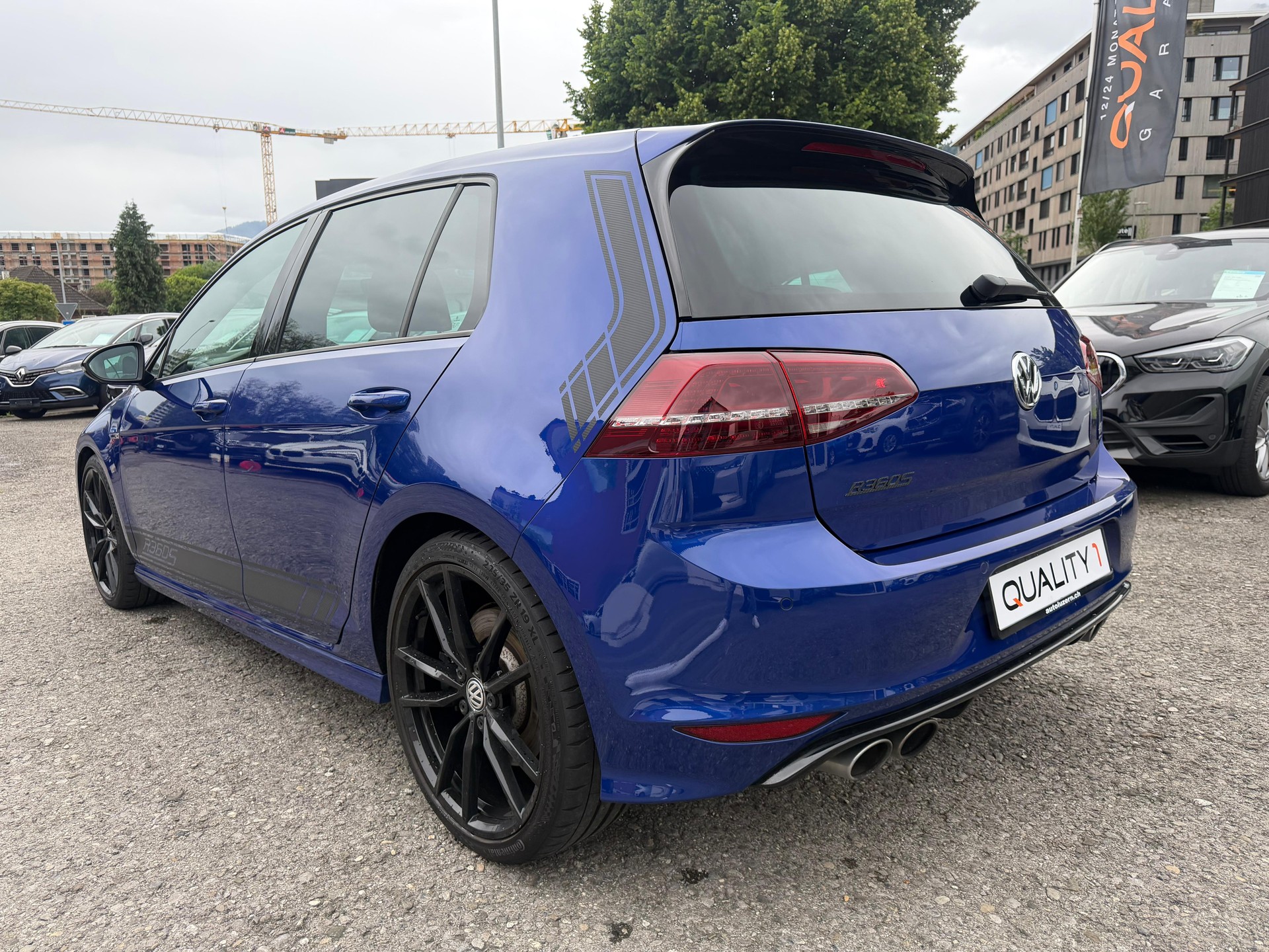 VW Golf 2.0 TSI R 360S 4Motion DSG-image-9