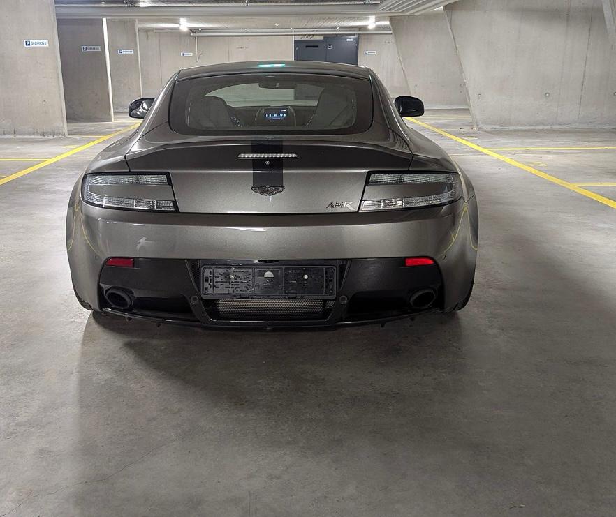 ASTON MARTIN V12 Vantage 5.9 AMR-showroom-element-1