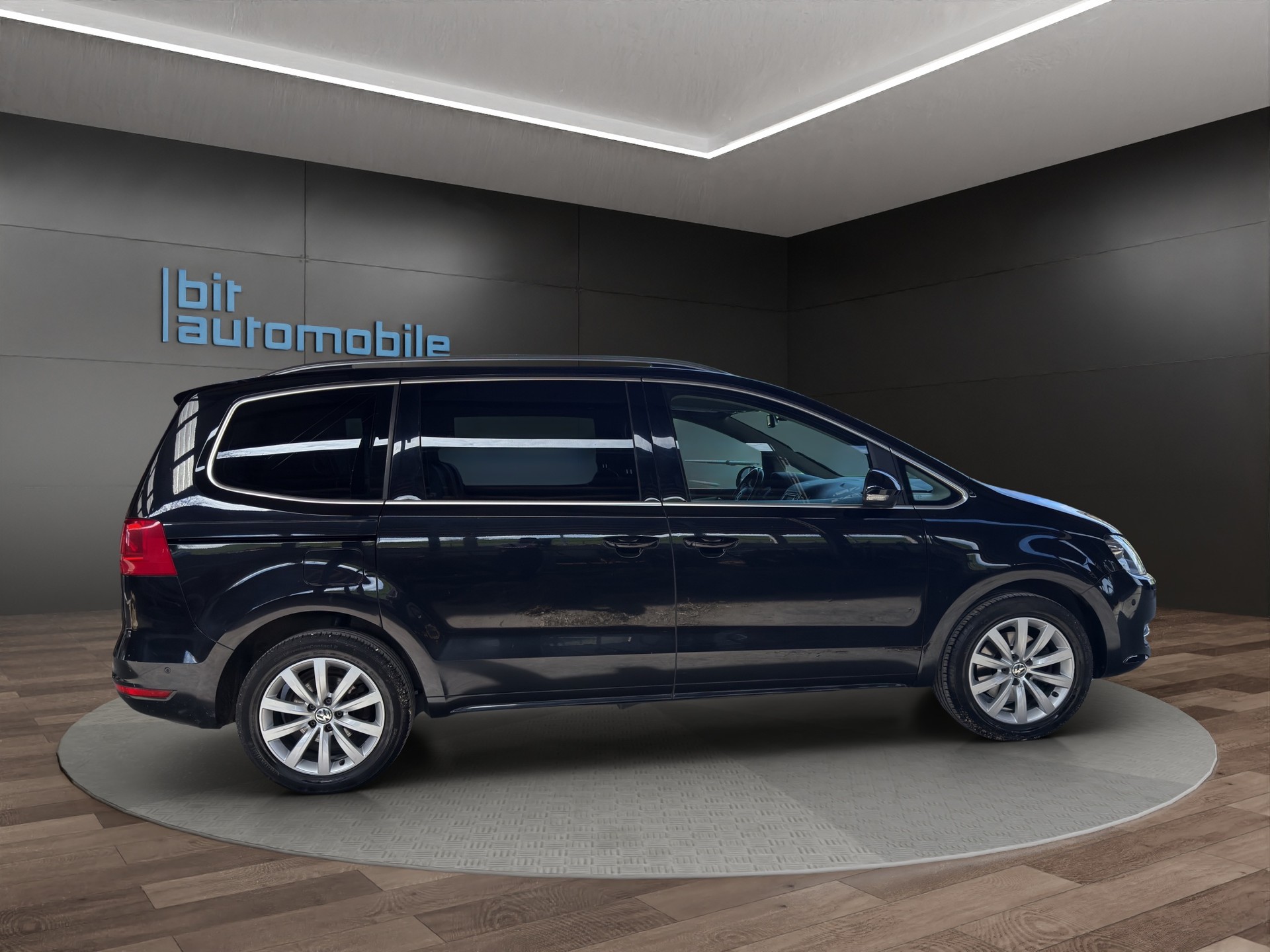VW Sharan 2.0 TSI Highline DSG 7Plätzer-image-7