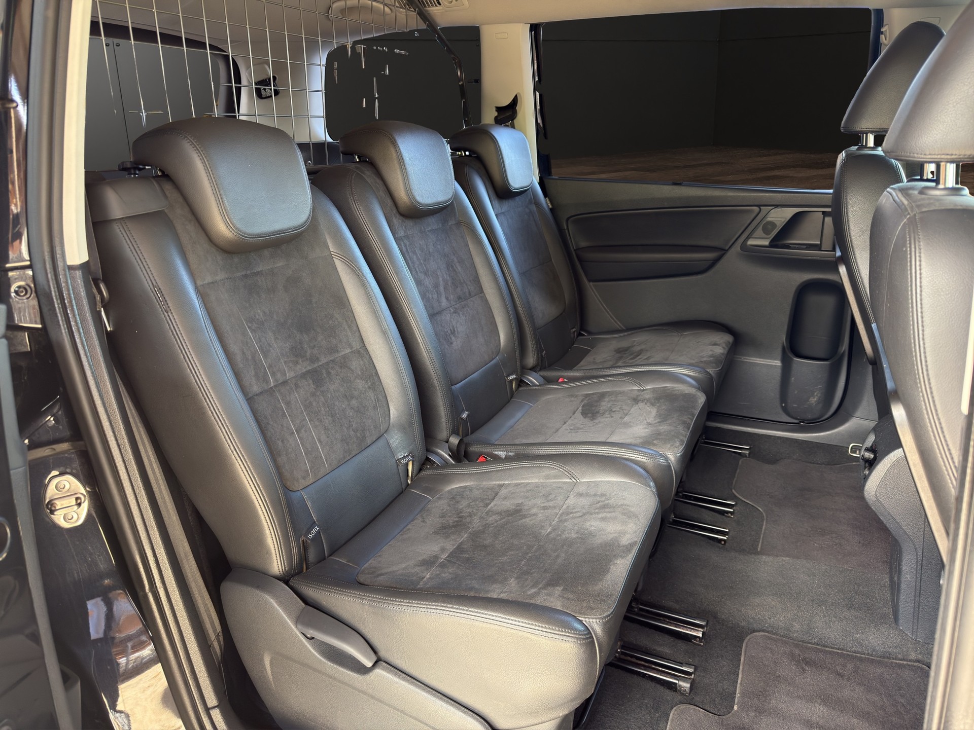 VW Sharan 2.0 TSI Highline DSG 7Plätzer-image-13