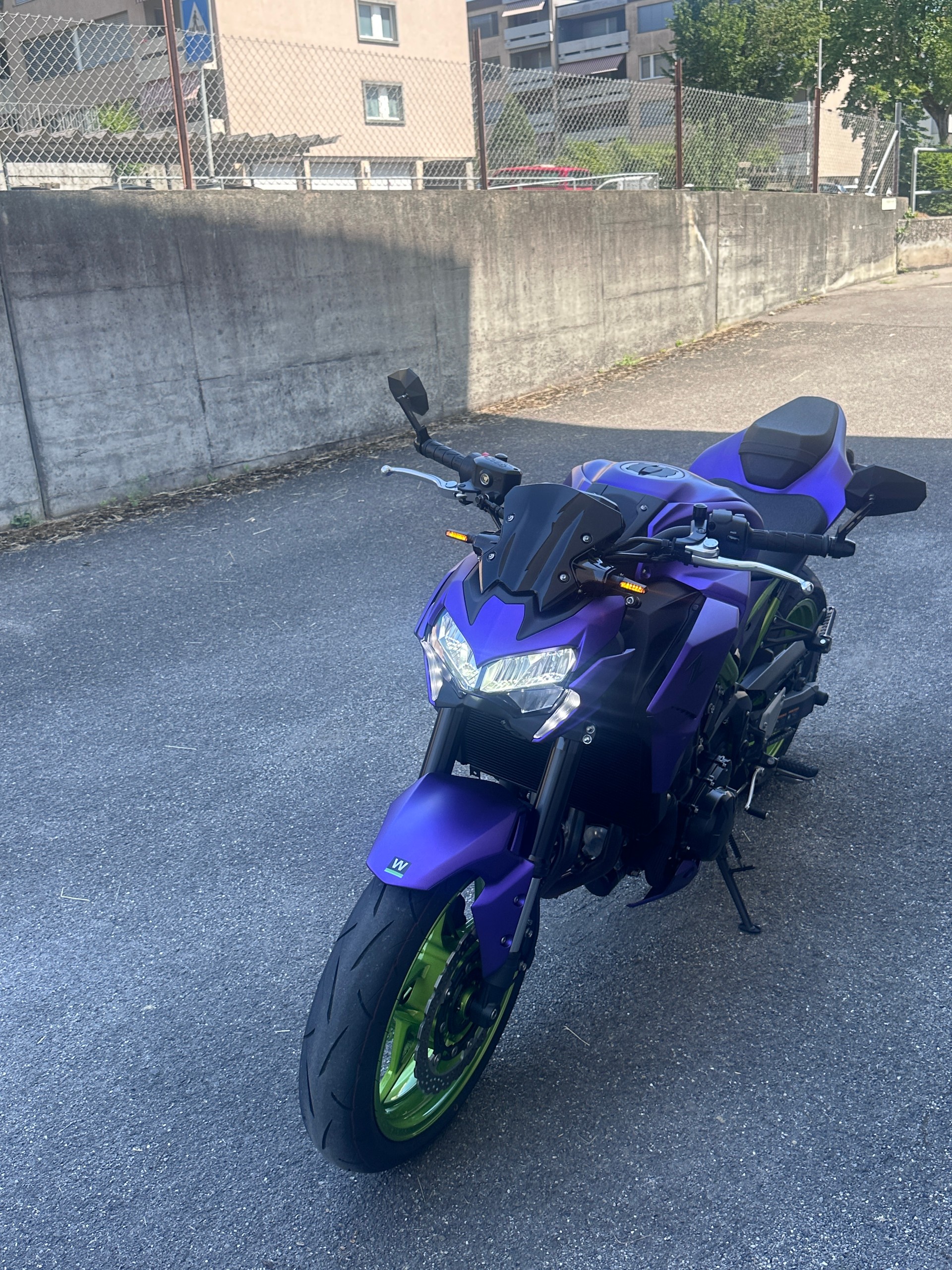 KAWASAKI Z 900-image-0
