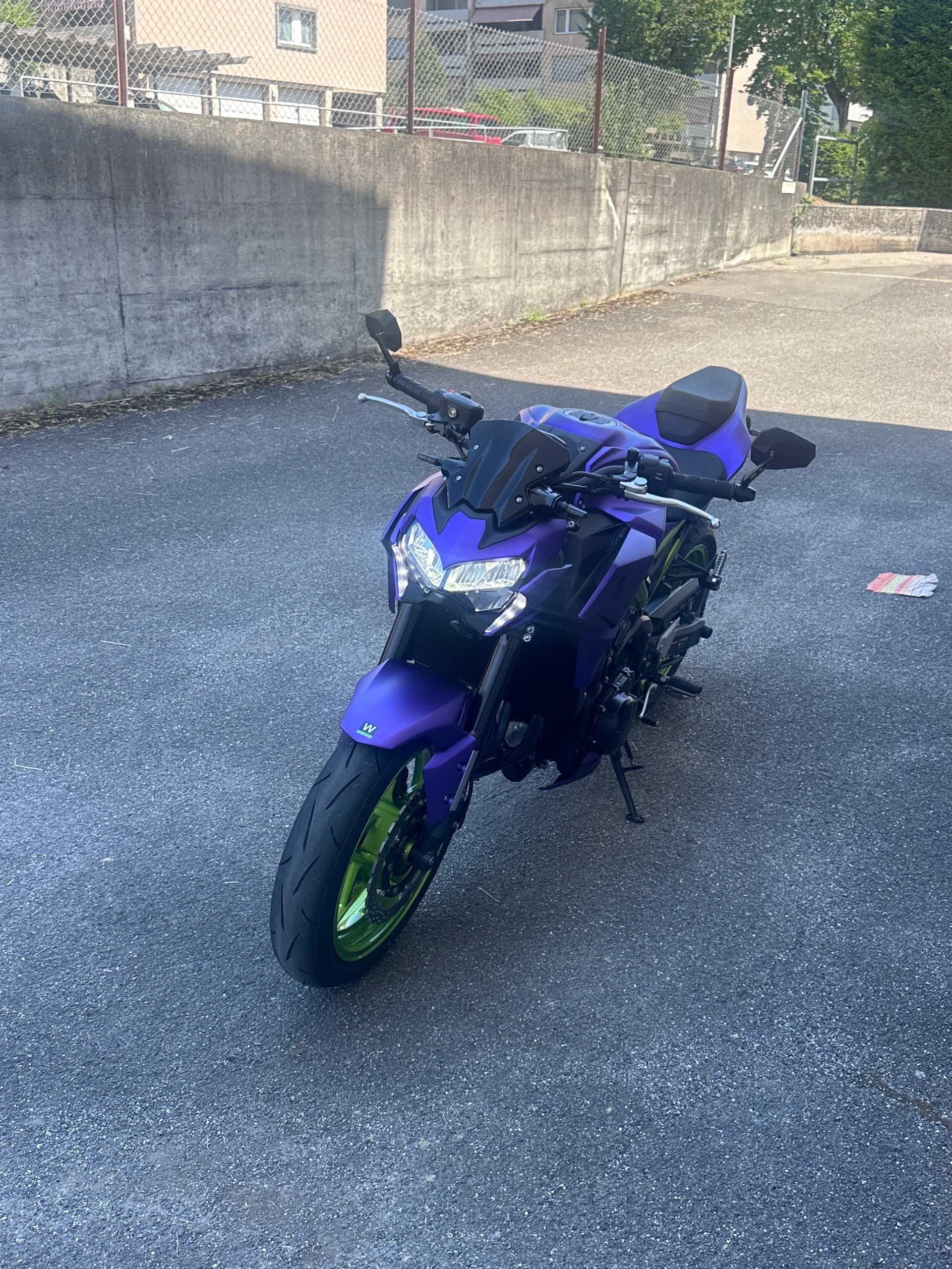 KAWASAKI Z 900-image-3