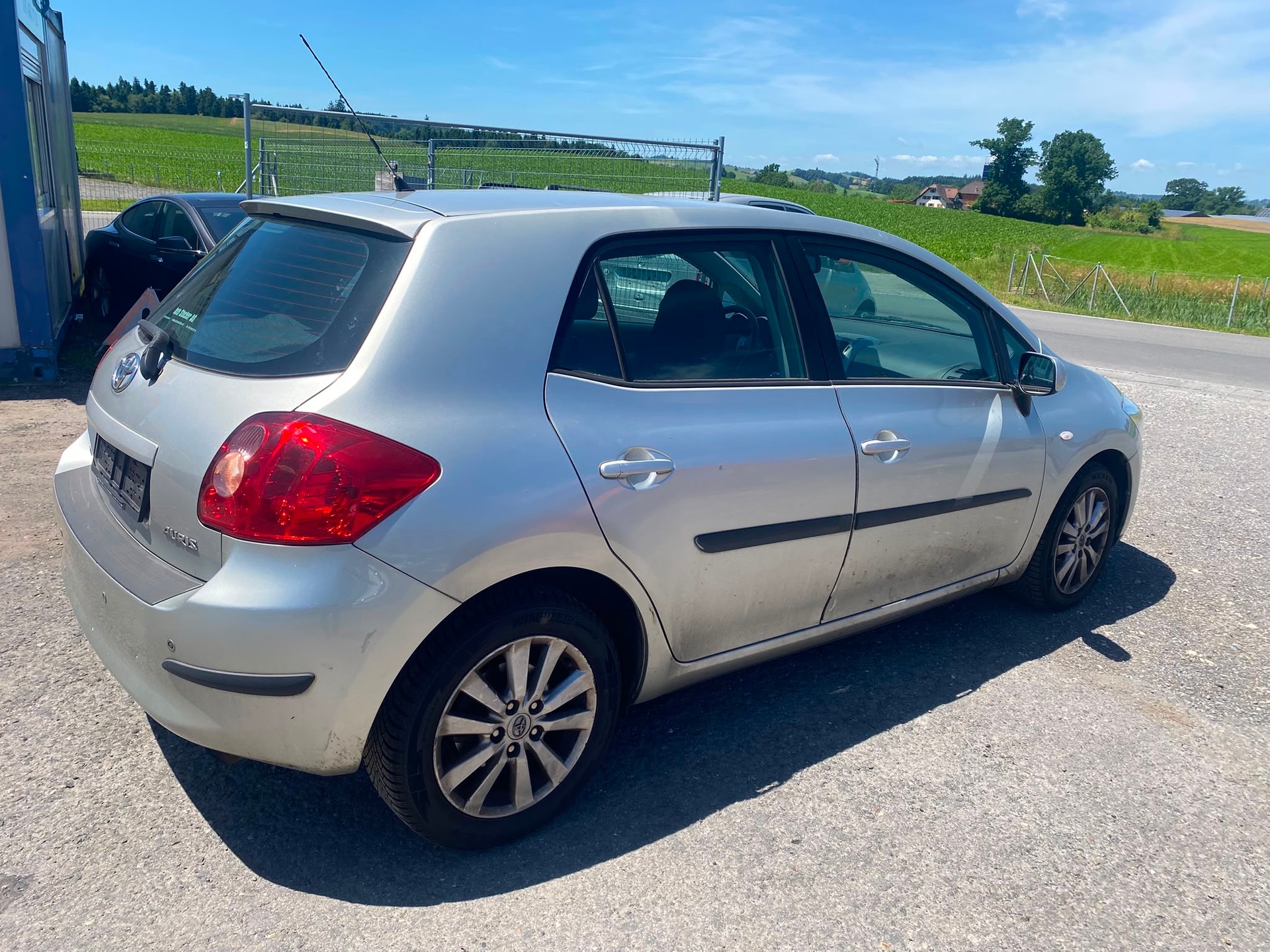 TOYOTA Auris 2.0 D-4D Linea Sol-image-6