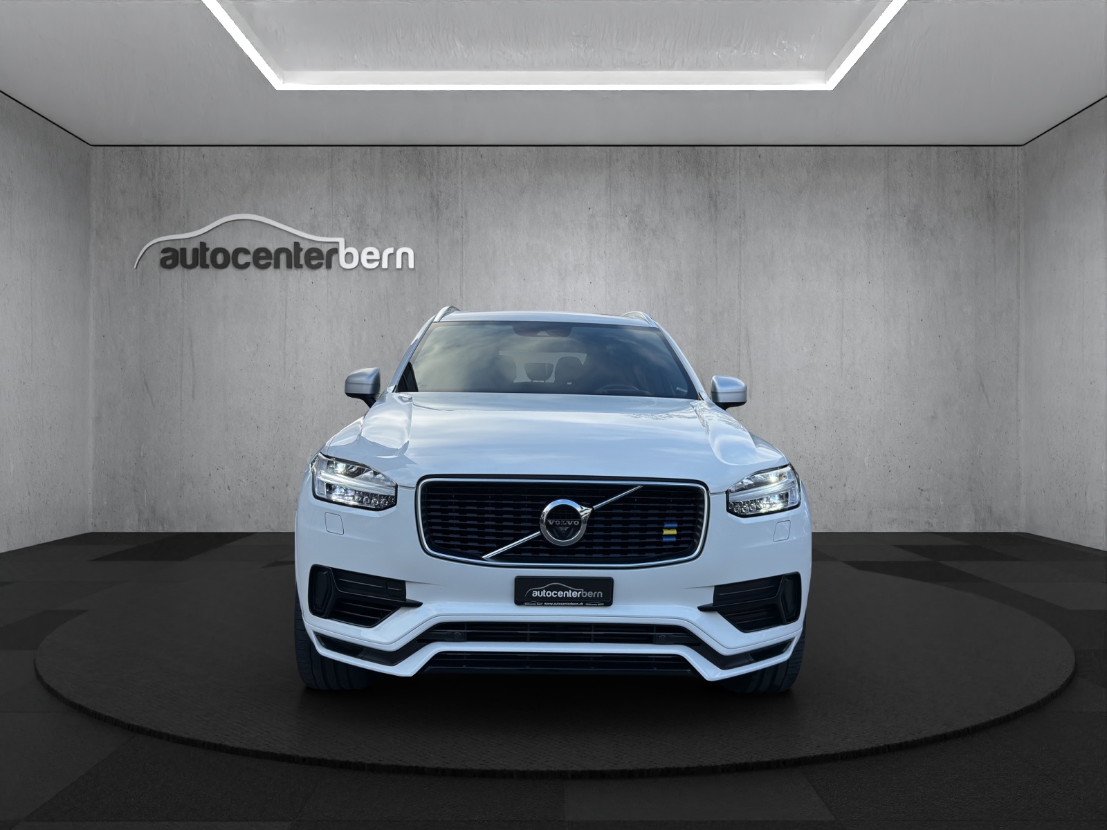 VOLVO XC90 T8 AWD R-Design Geartronic-image-1