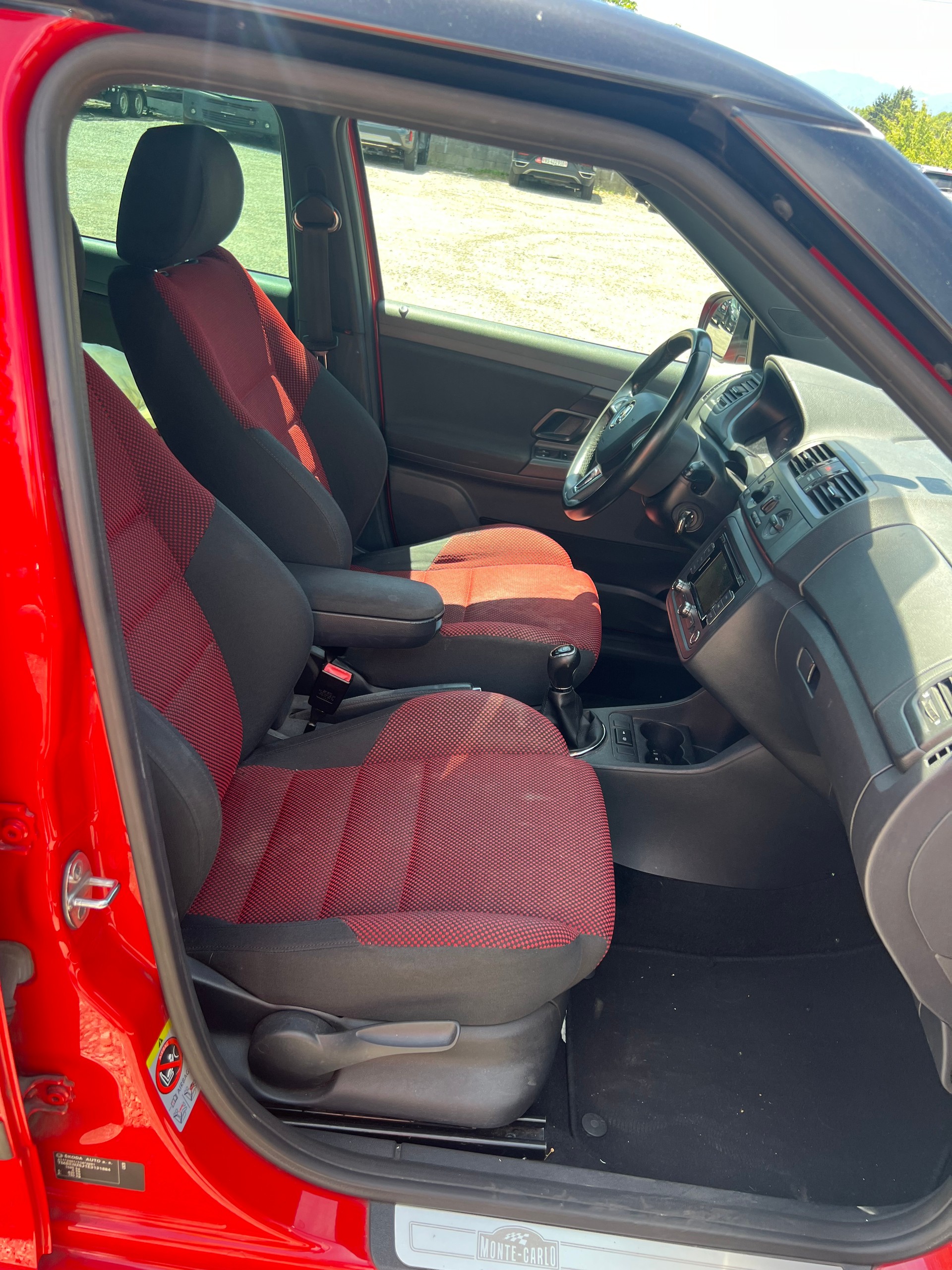 SKODA Fabia 1.2 TSI Monte Carlo-image-11