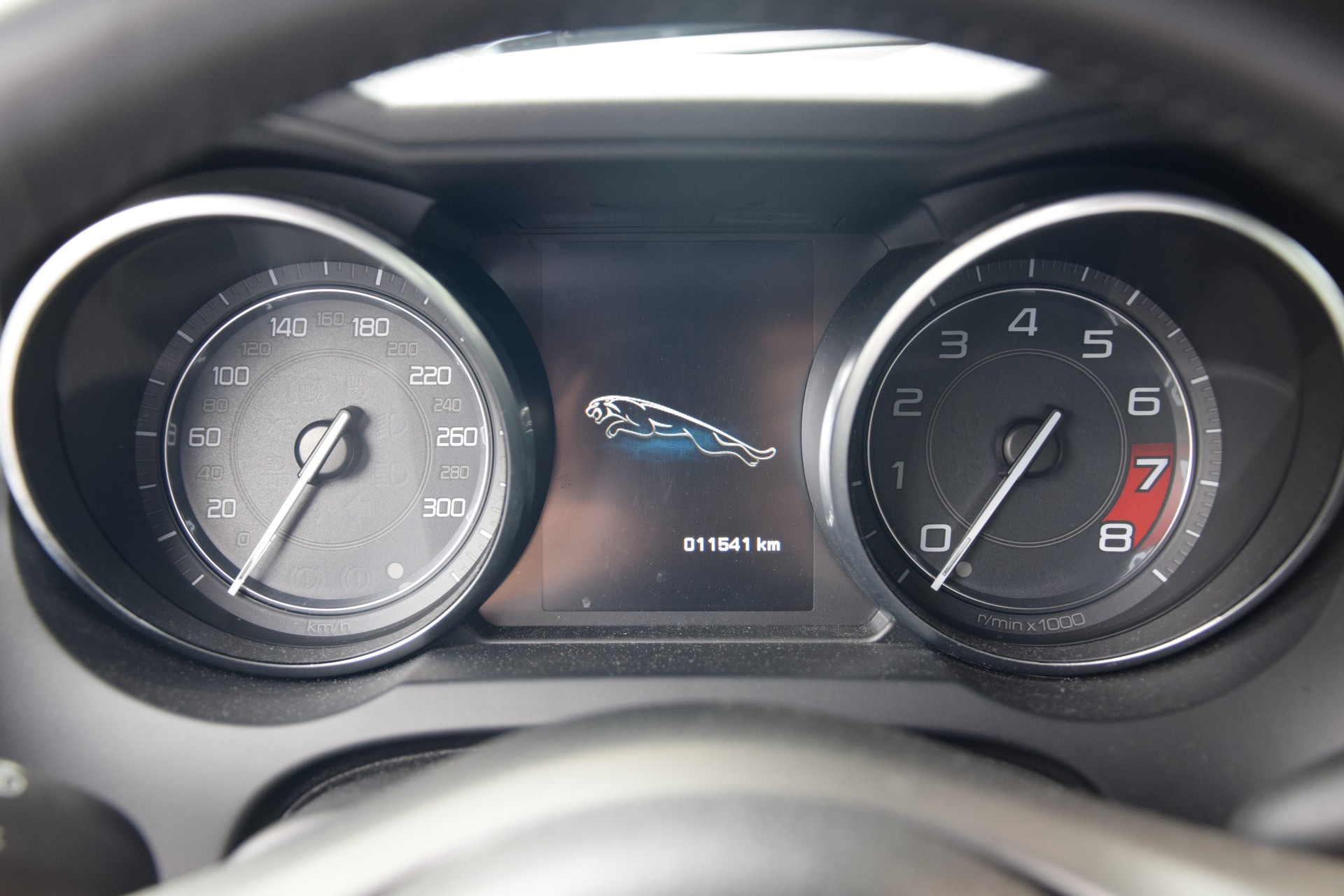JAGUAR F-Type Convertible S 3.0 V6 S/C-image-12