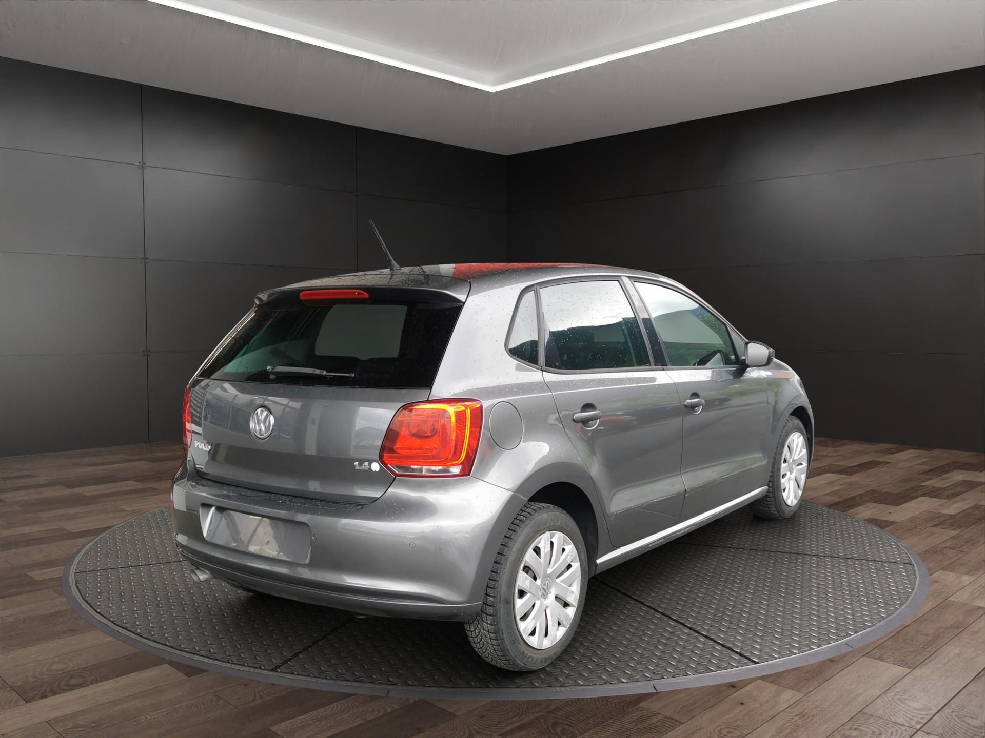 VW Polo 1.4 16V Comfortline-image-5