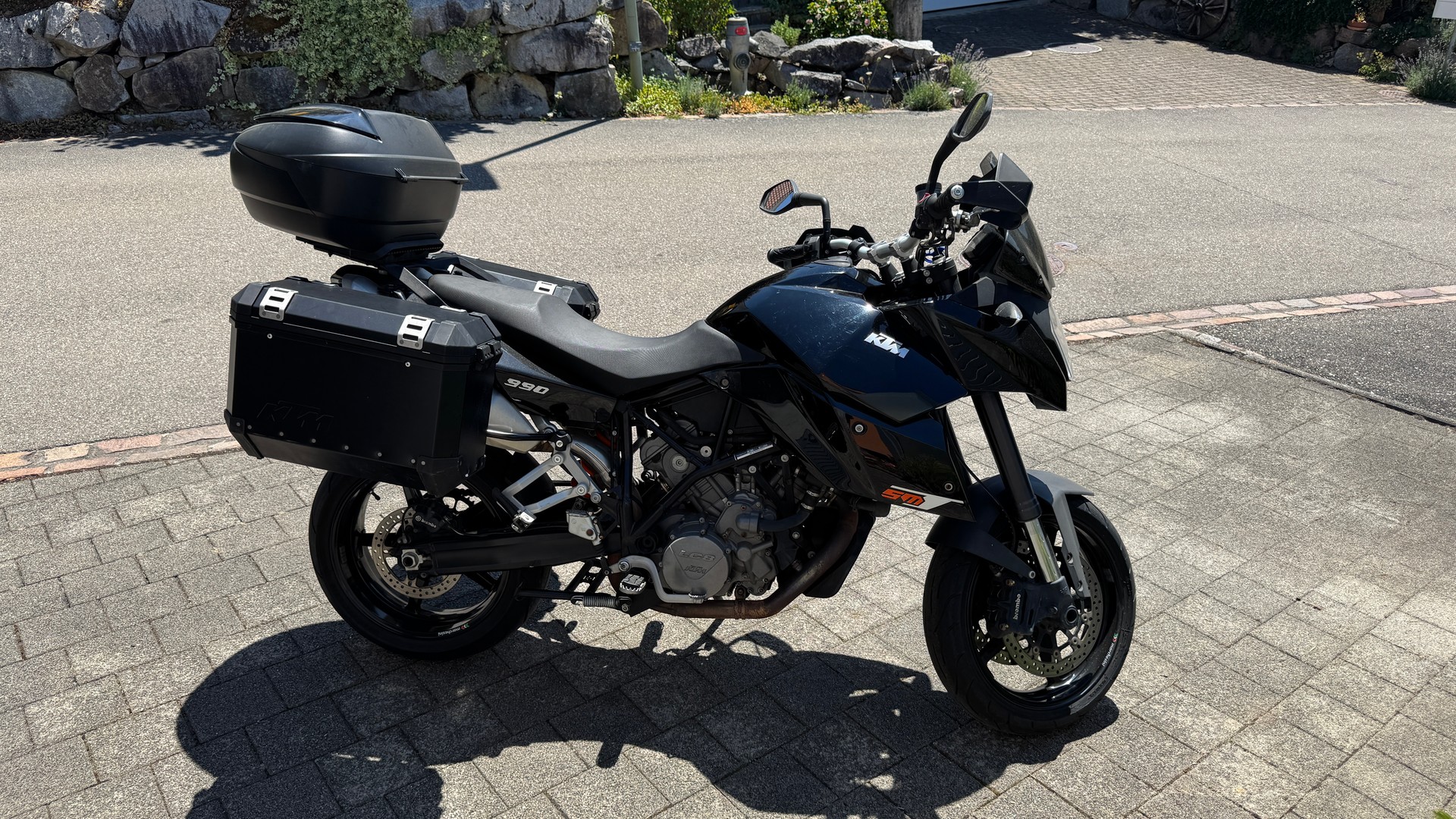KTM 990 Supermoto T-image-5