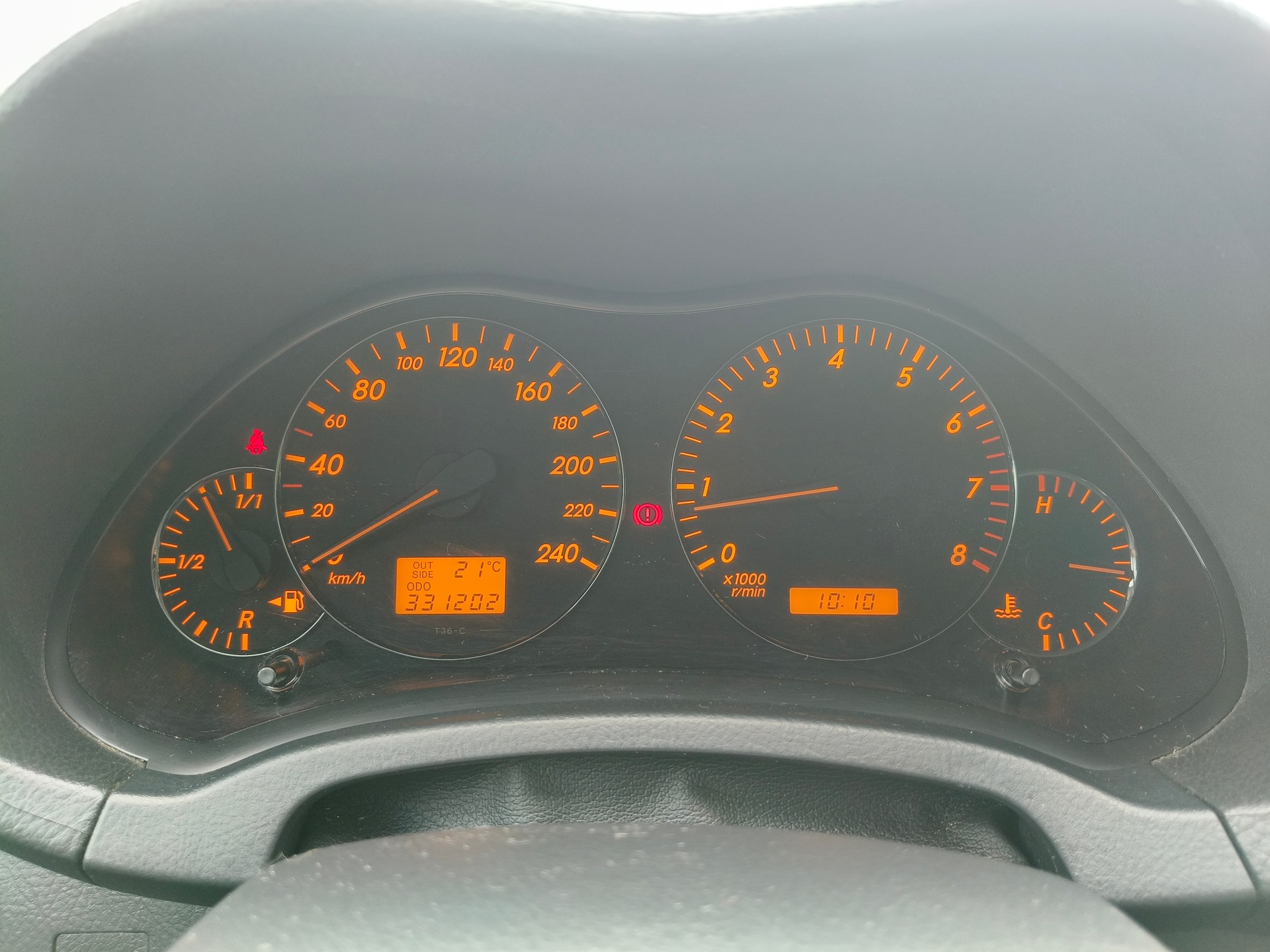 TOYOTA 1.8 Linea Luna-image-3
