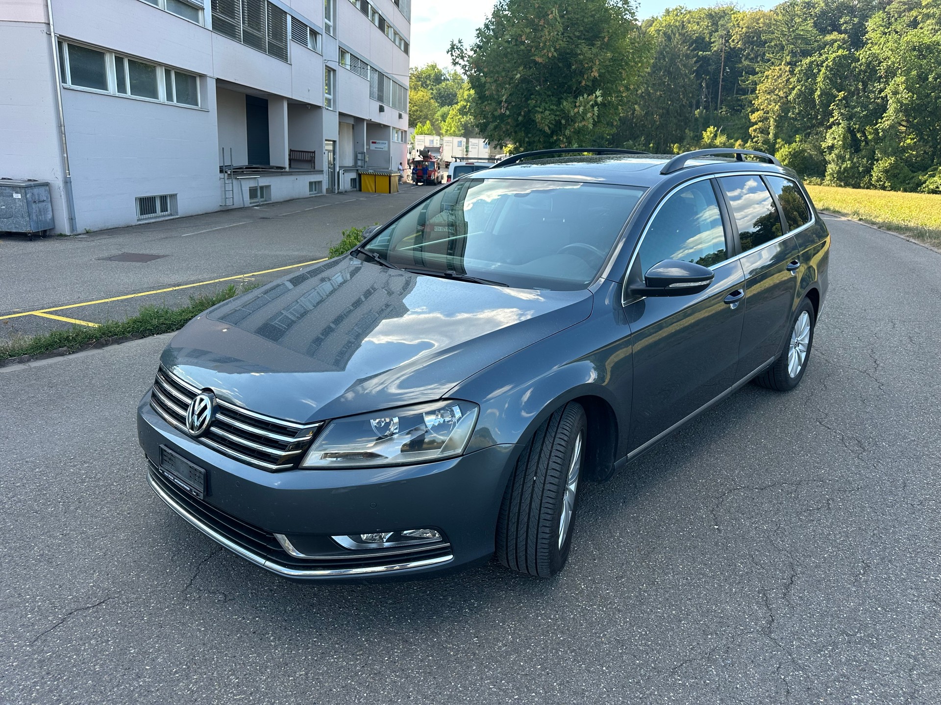 VW Passat Variant 2.0 TDI Comfortline 4Motion Mit Frisch MFK 20.07.2026-showroom-element-2