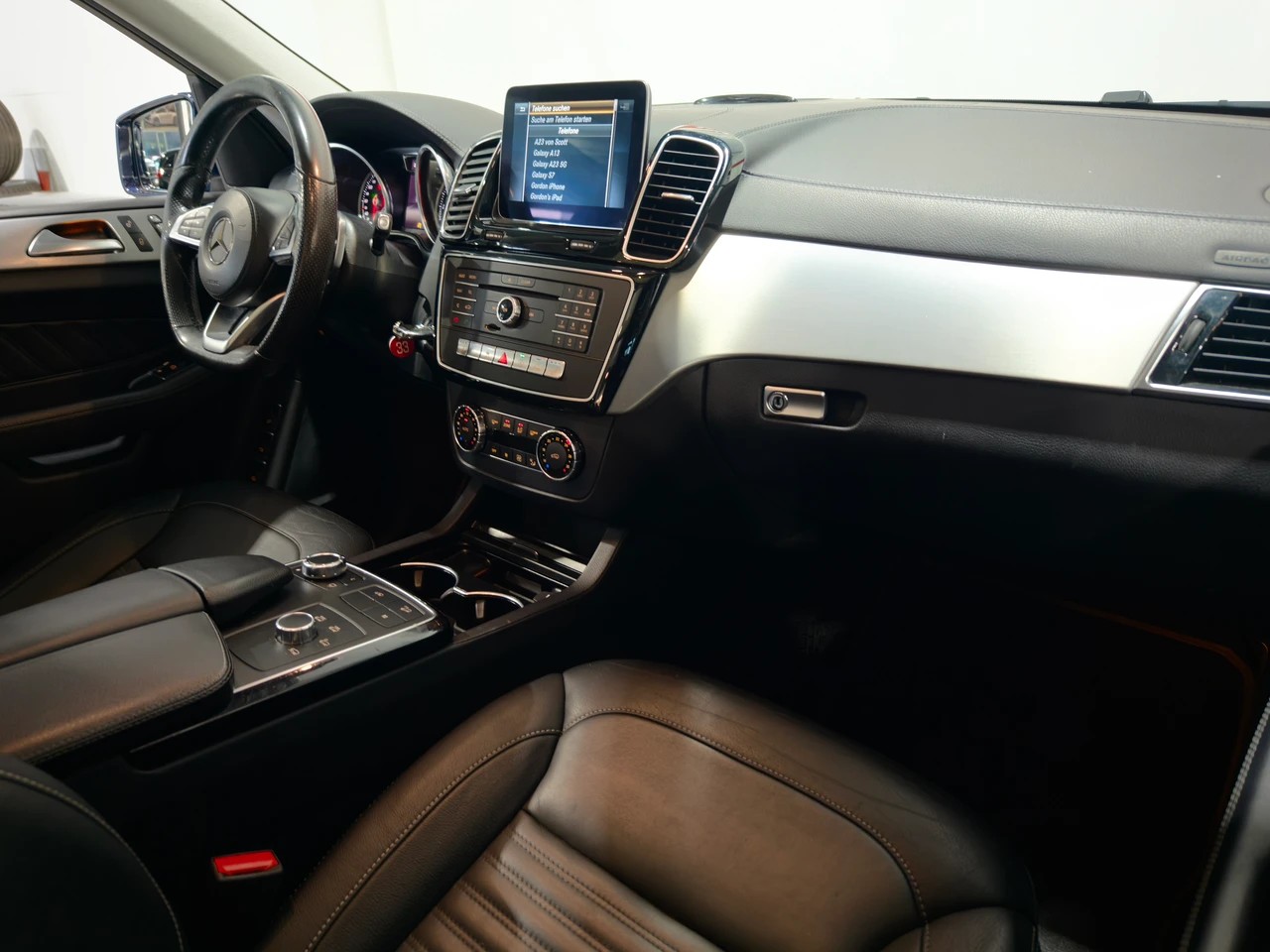 MERCEDES-BENZ GLS 350 d V6 CH FAHRZEUG-image-9