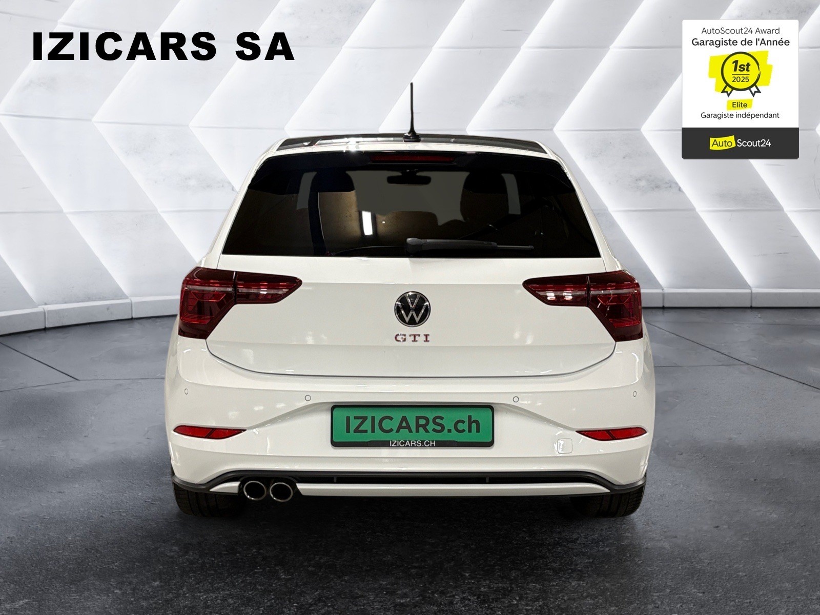 VW Polo 2.0 TSI GTI DSG / CAMERA DE RECUL / TOIT NOIRE / CLIM AUTO-image-6