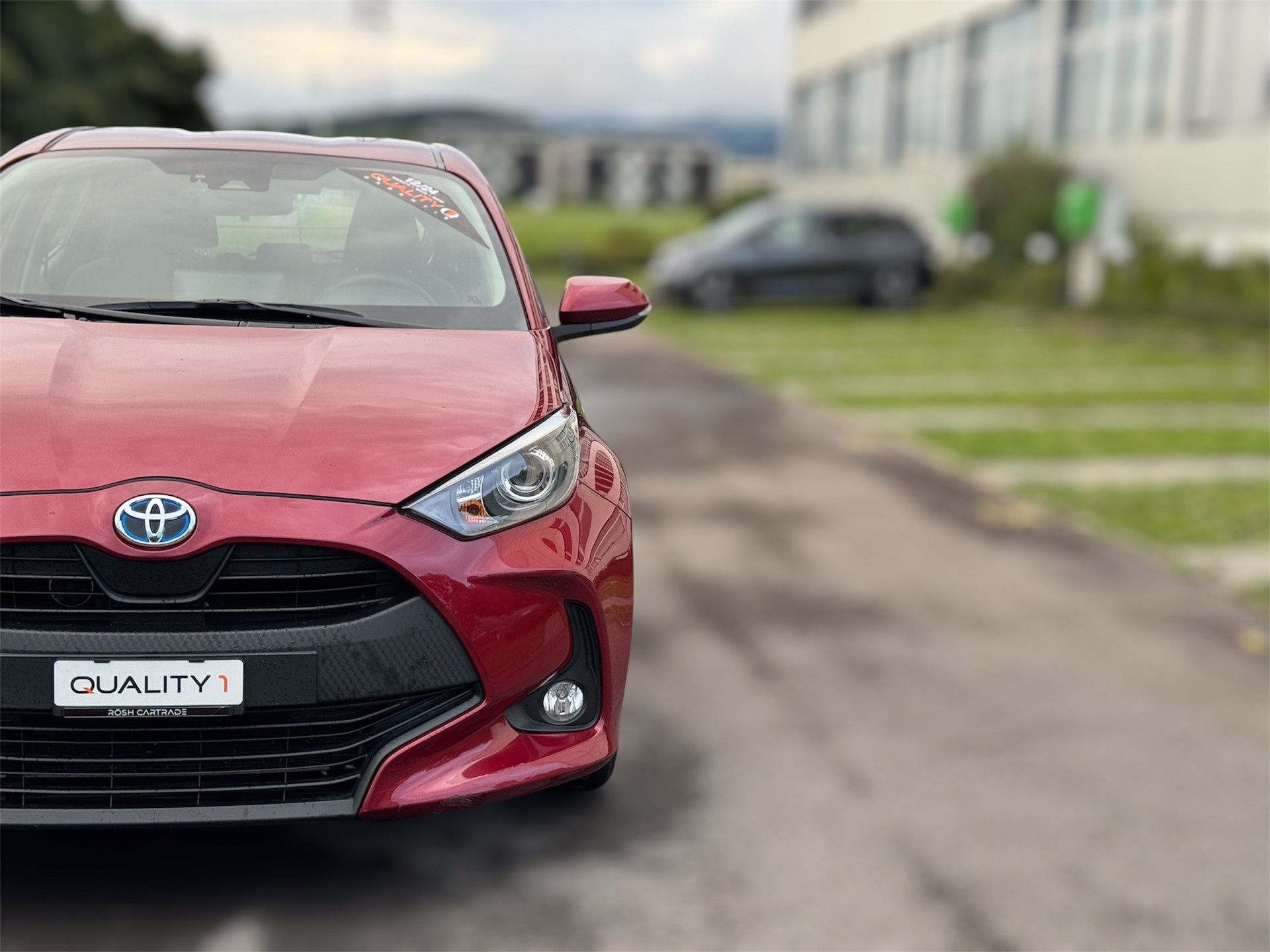 TOYOTA Yaris 1.5 Style e-CVT-image-13