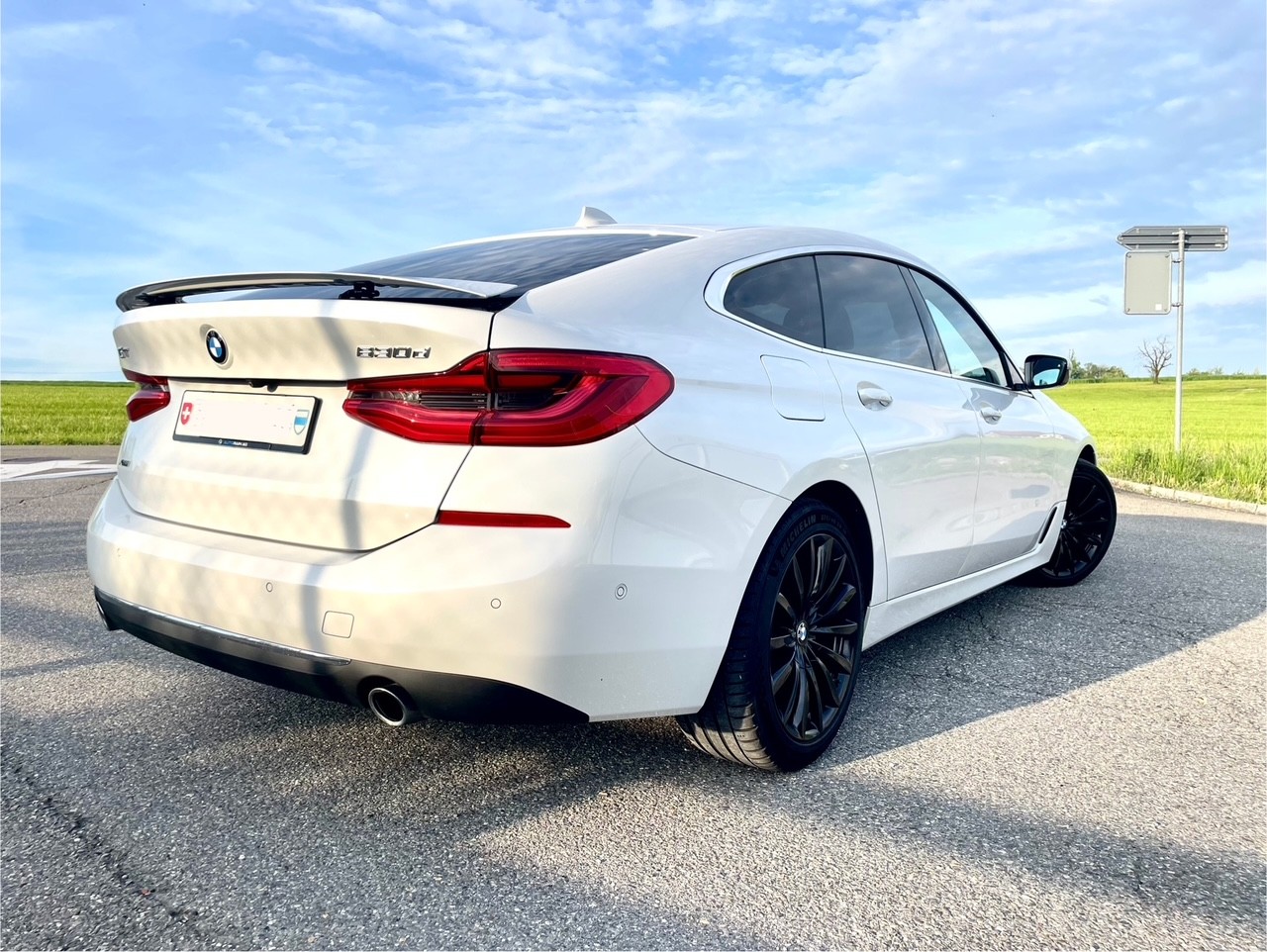 BMW 630d GT xDrive Luxury Line Steptronic-image-1