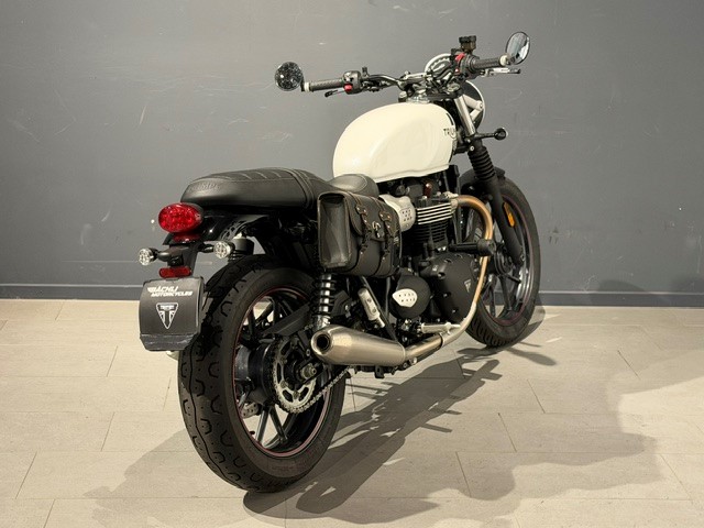 TRIUMPH Street Twin 900 i-image-5