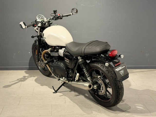 TRIUMPH Street Twin 900 i-image-4
