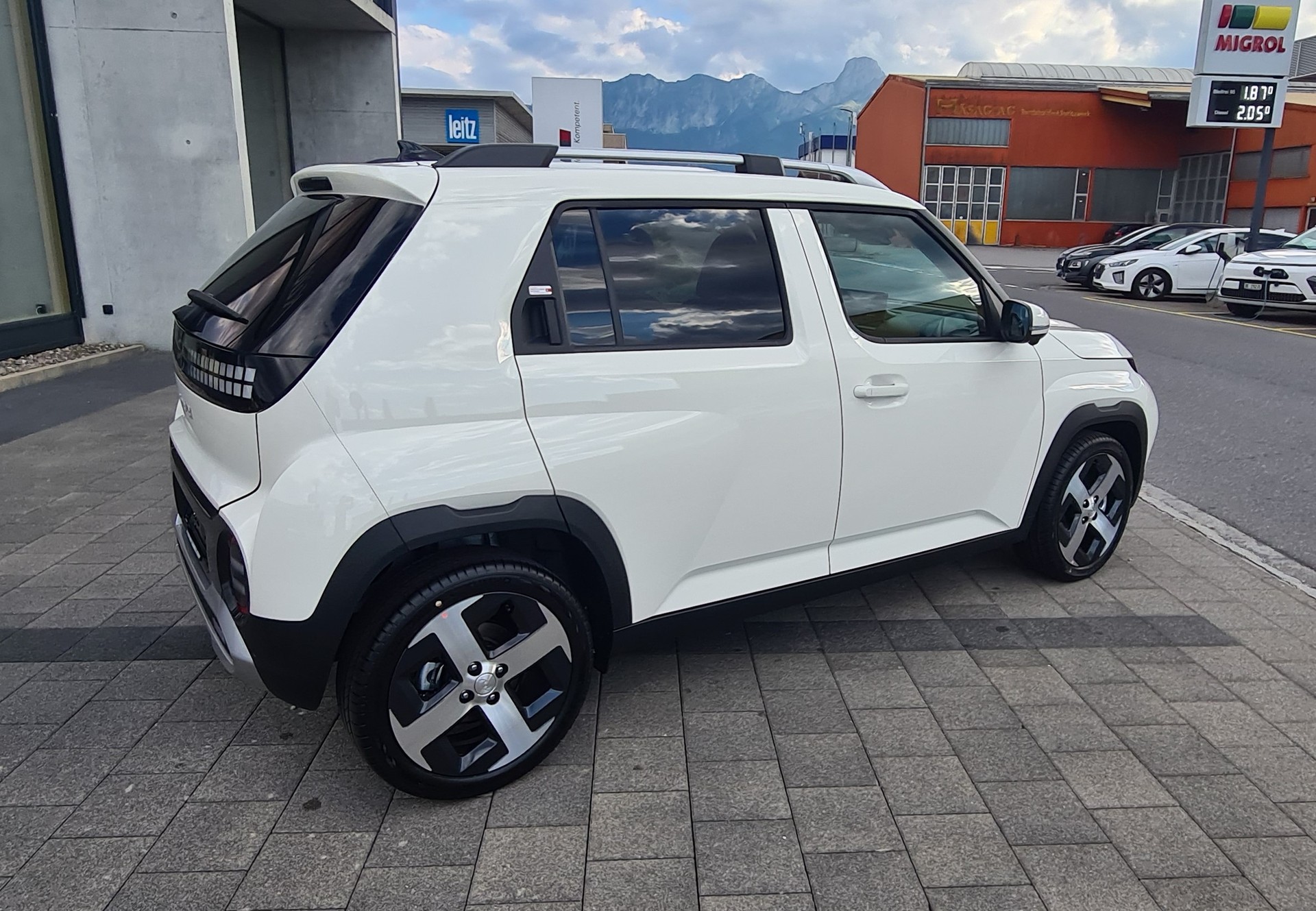 HYUNDAI Inster 49kWh Vertex-showroom-element-3