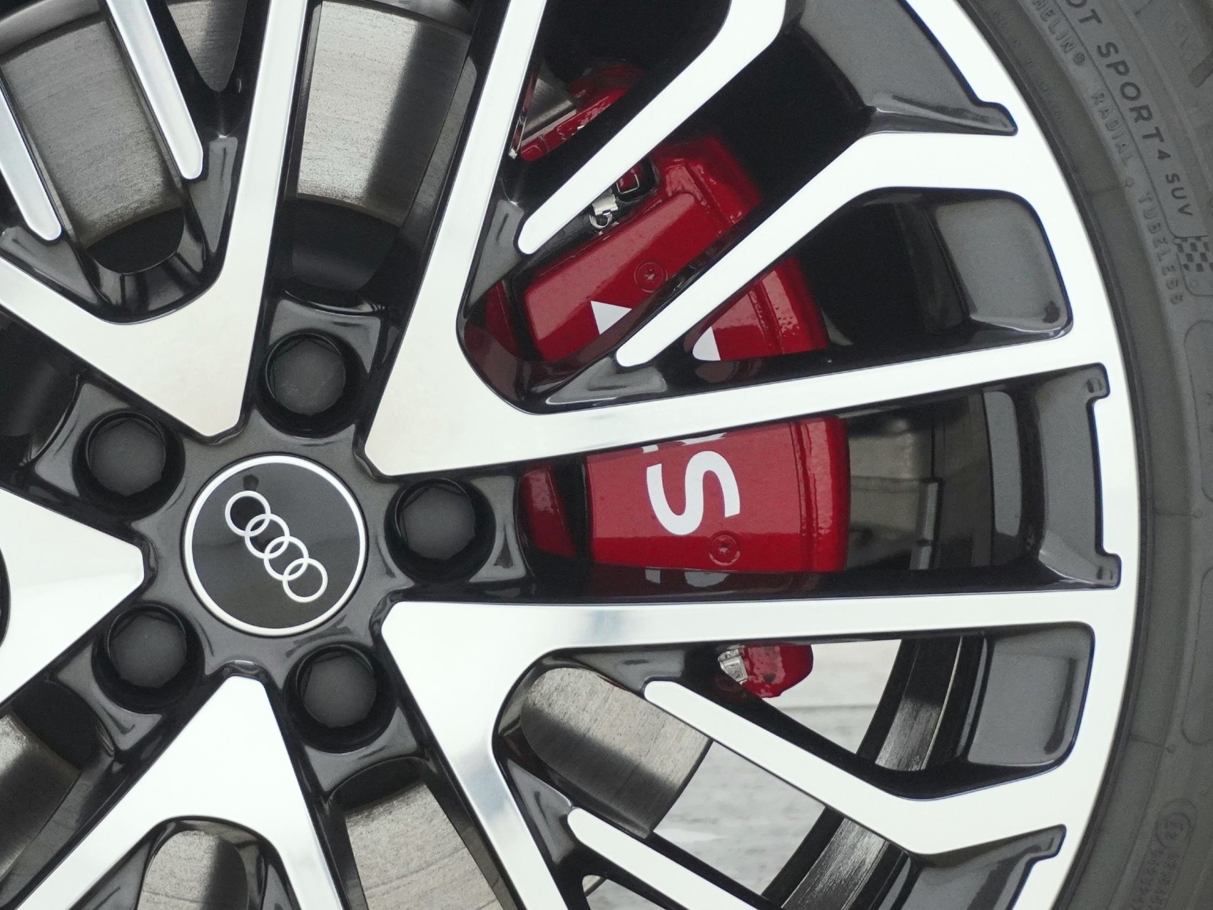 AUDI SQ5 SUV 3.0 V6 TFSI quattro S-Tronic-showroom-element-3