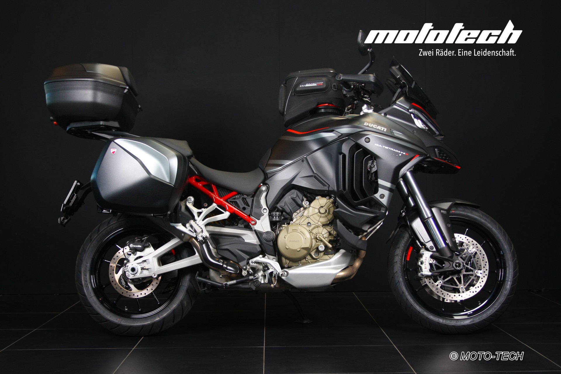 DUCATI Multistrada V4 S Travel & Radar-image-1